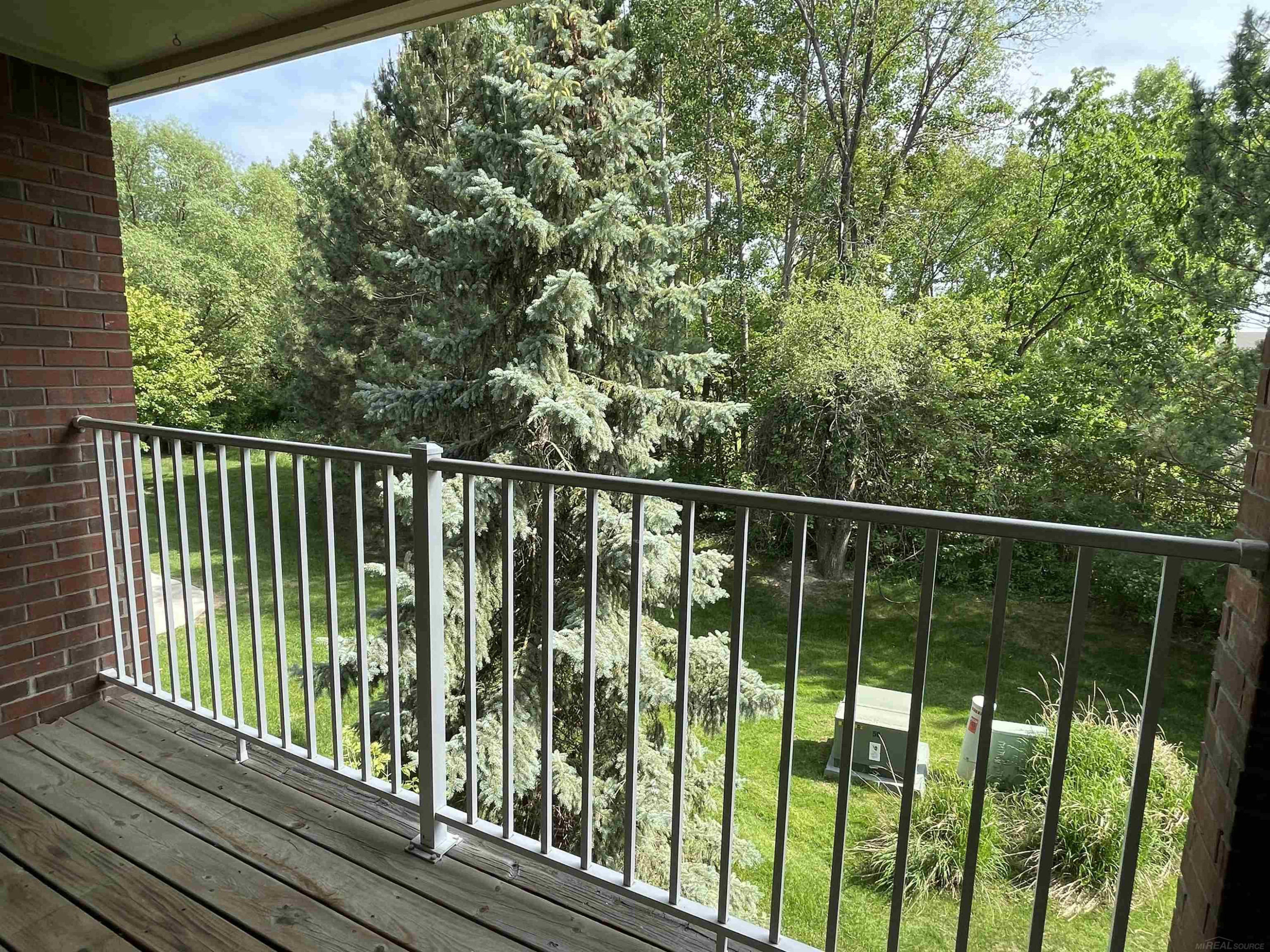15336 Yale Drive, Unit 227, Clinton Twp, MI 48038 — Photo 19