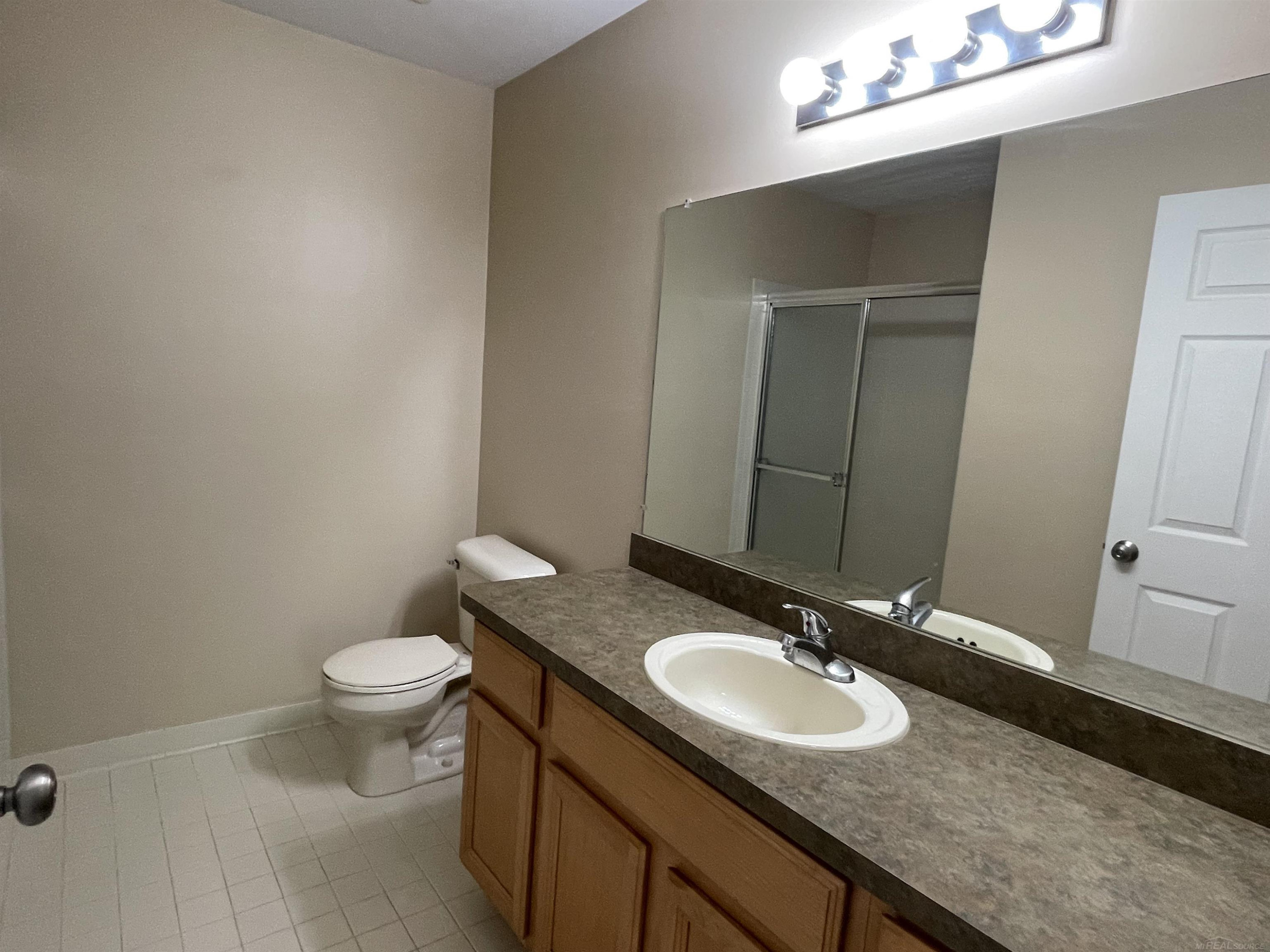 15336 Yale Drive, Unit 227, Clinton Twp, MI 48038 — Photo 21