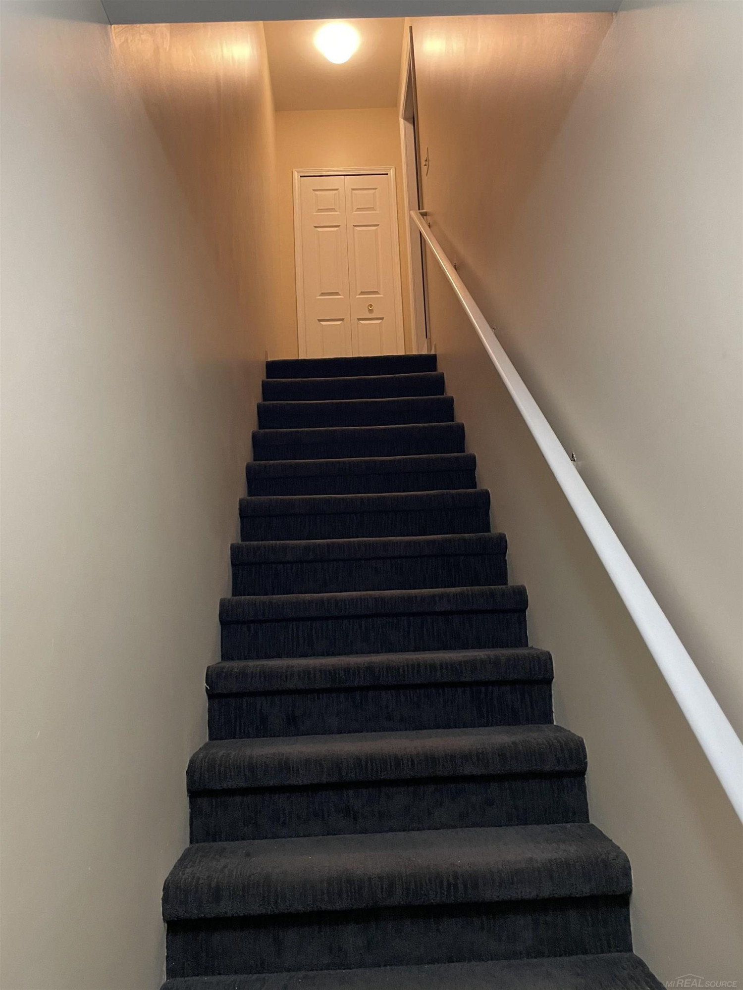 15336 Yale Drive, Unit 227, Clinton Twp, MI 48038 — Photo 31