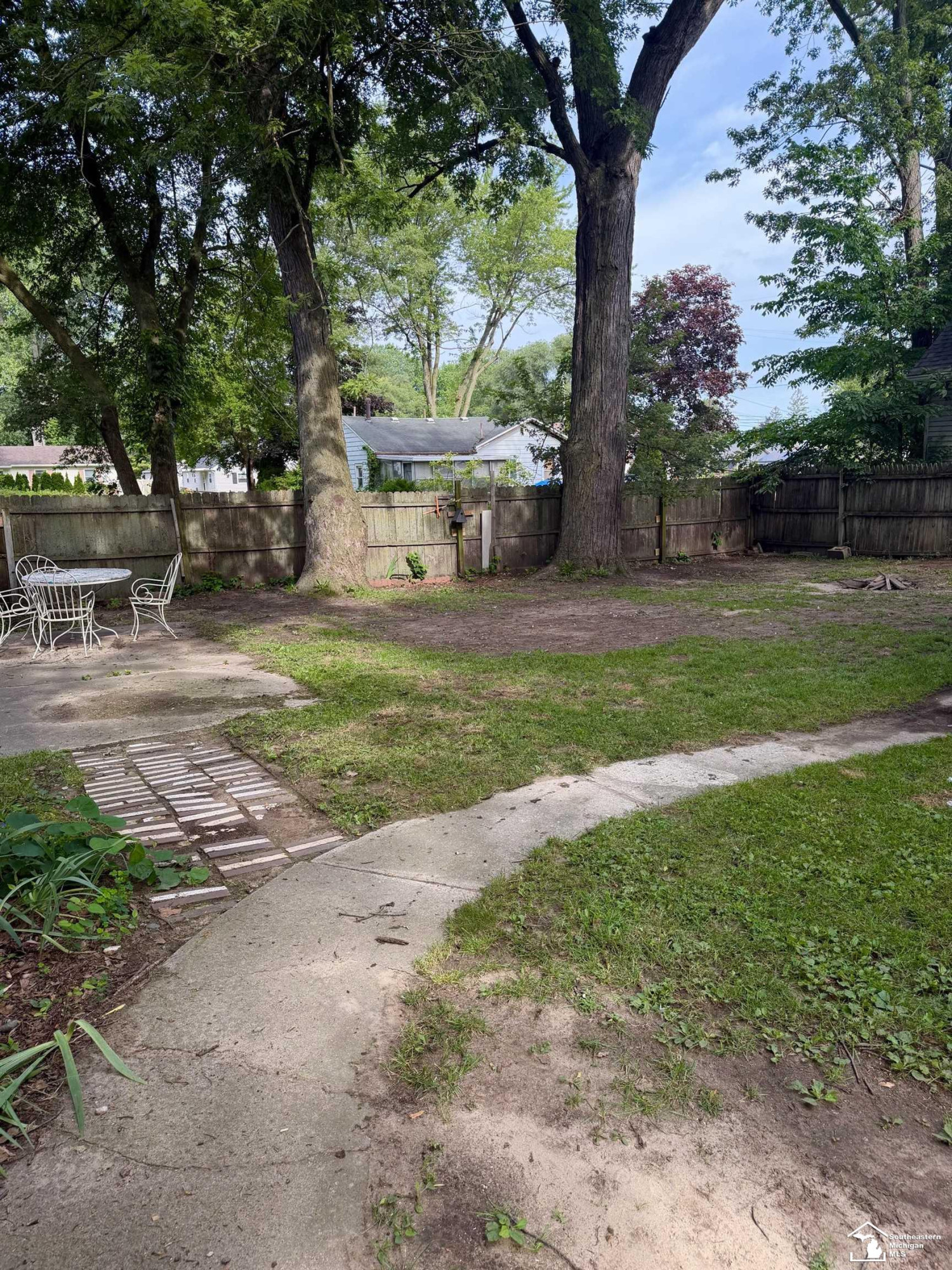 7053 Dunbar Avenue, Temperance, MI 48182 — Photo 12