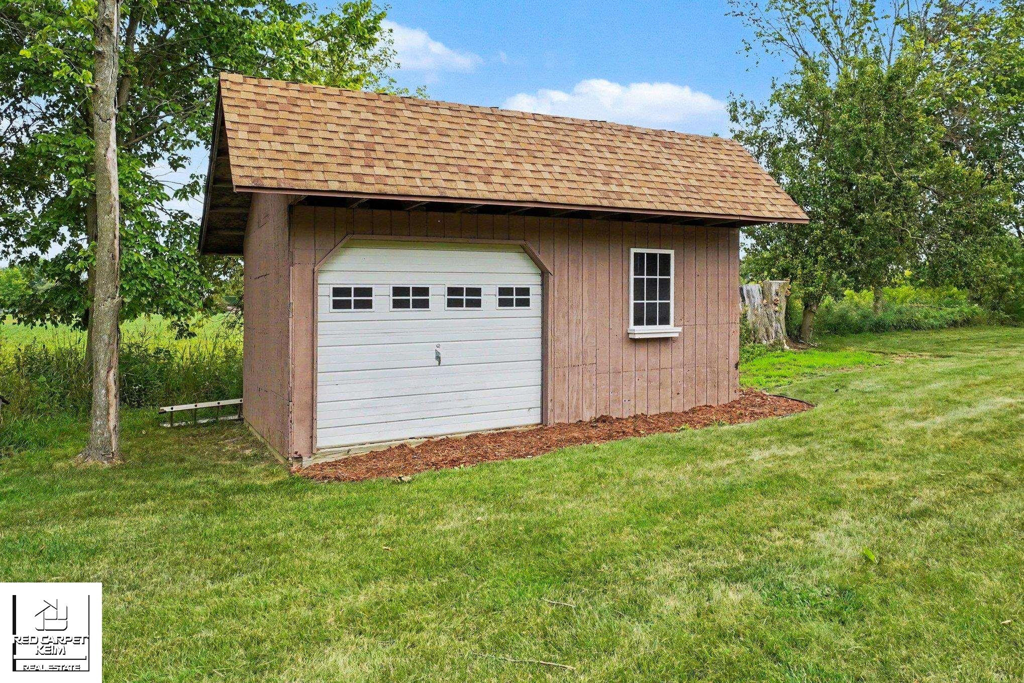 4425 N Henderson Road, Davison, MI 48423 — Photo 8