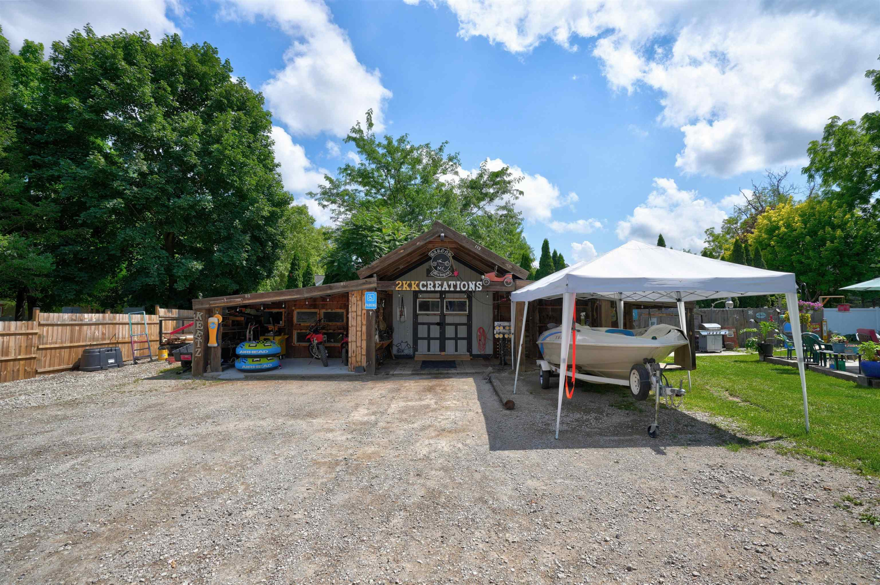 413 W Broad Street, Linden, MI 48451 — Photo 10