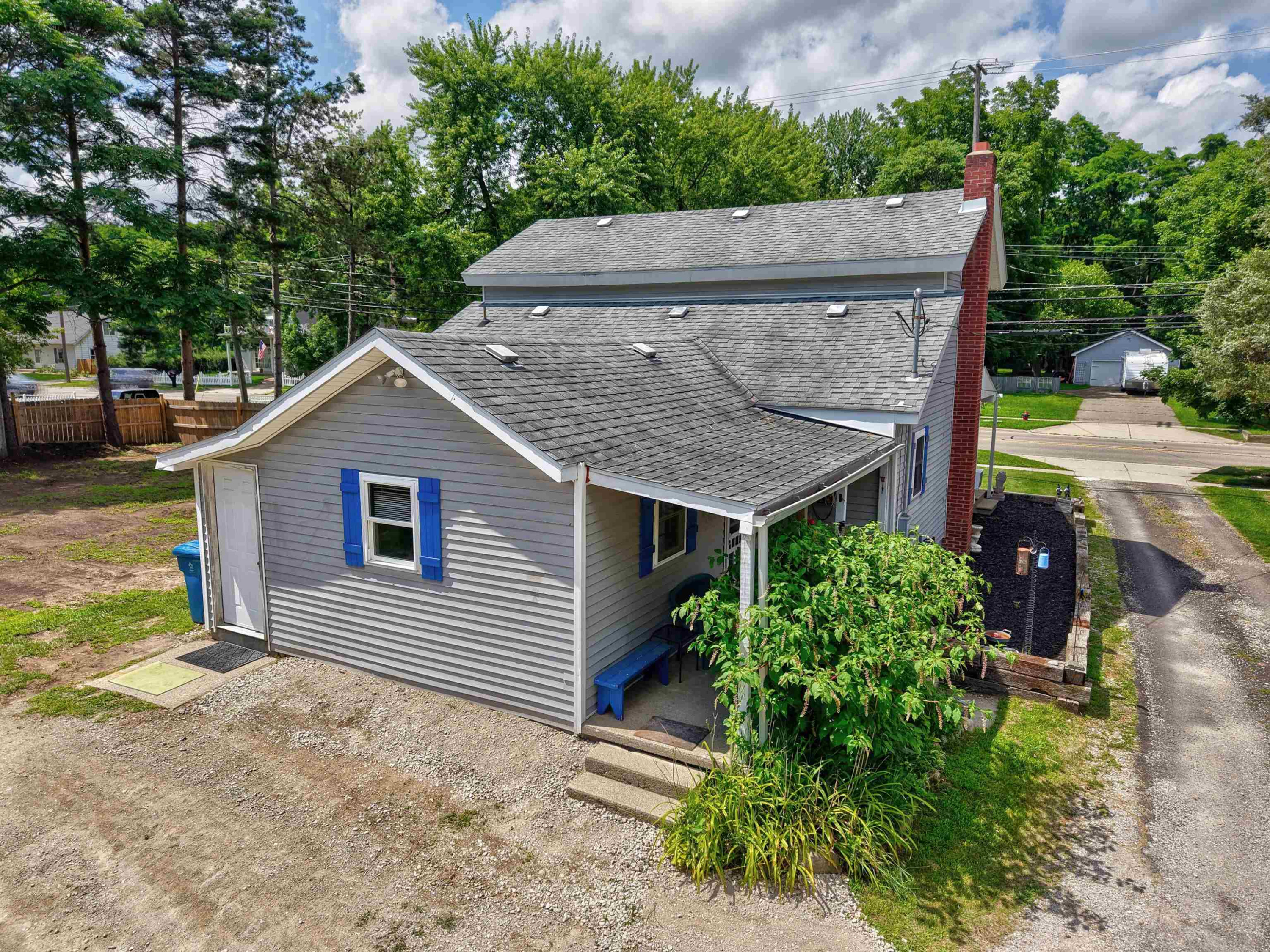 413 W Broad Street, Linden, MI 48451 — Photo 26