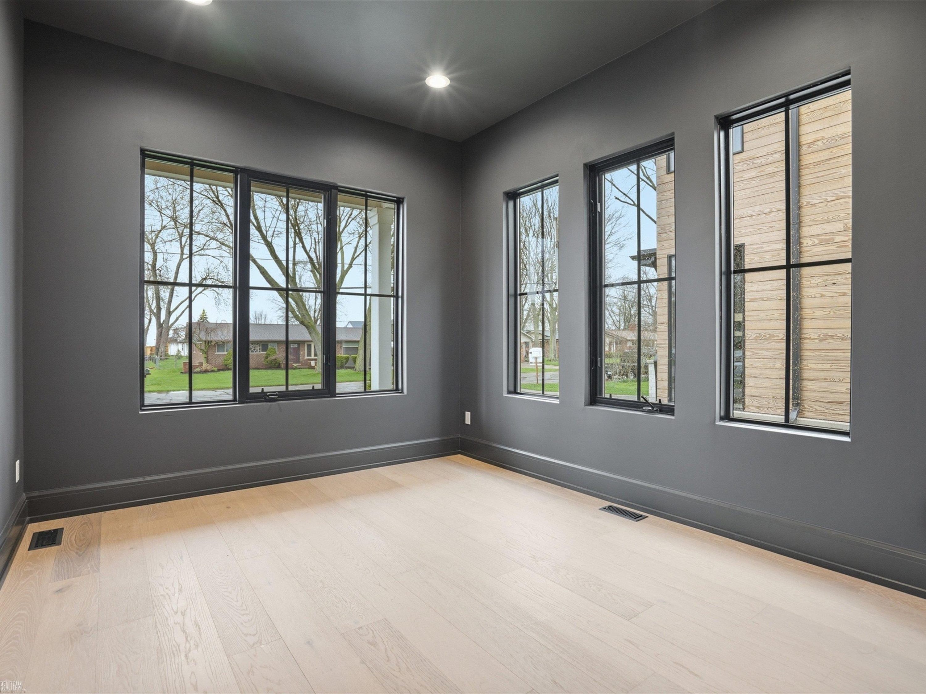 41225 Belvidere Street, MI — Photo 22