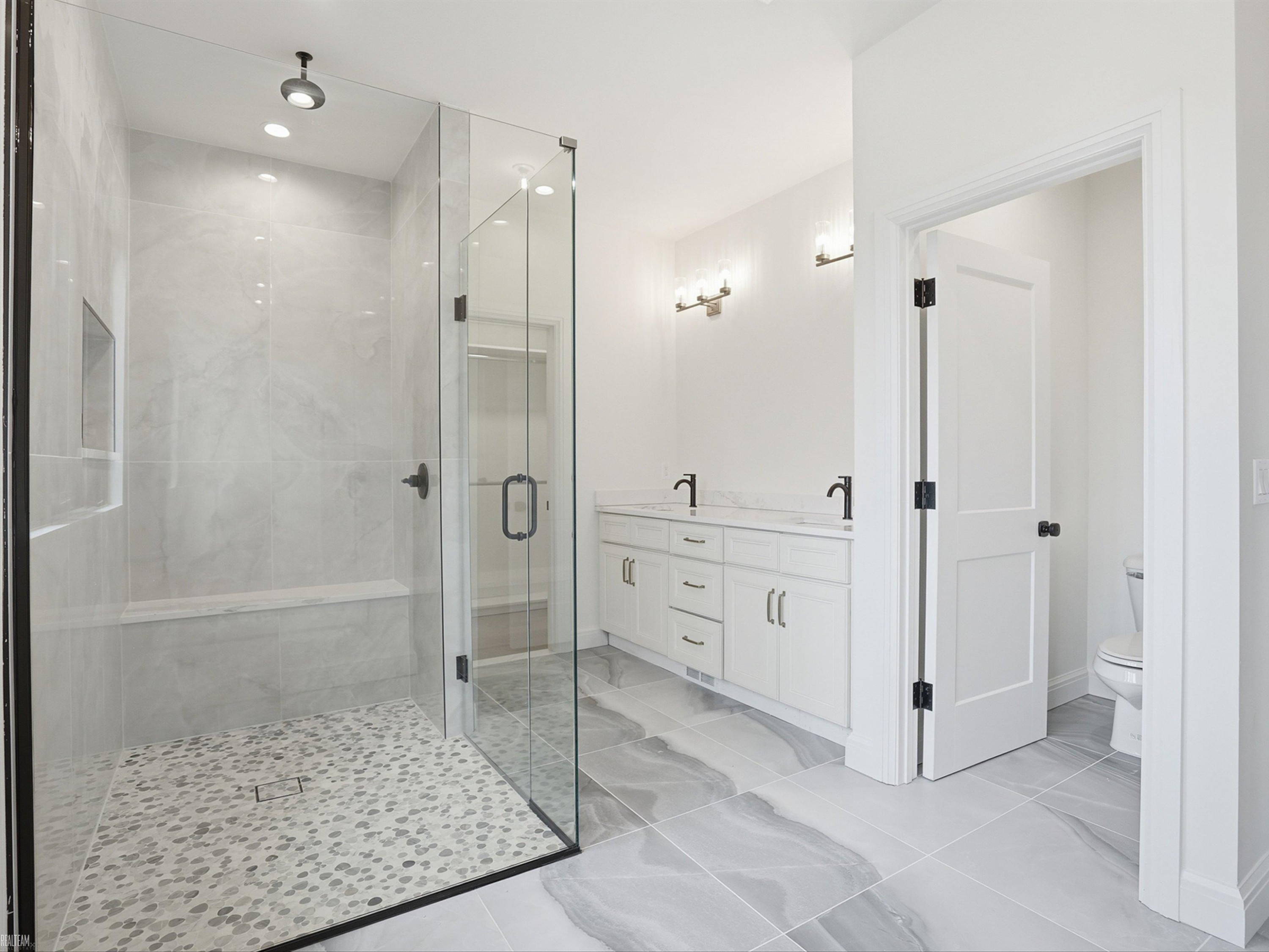 41225 Belvidere Street, MI — Photo 37