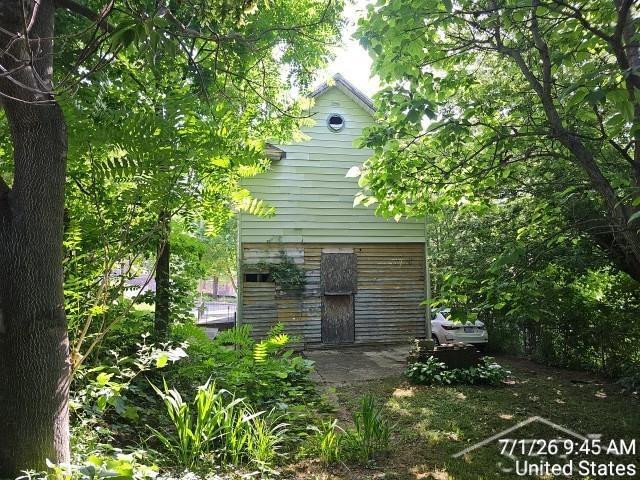 810 Crapo Street, Flint, MI 48503 — Photo 3