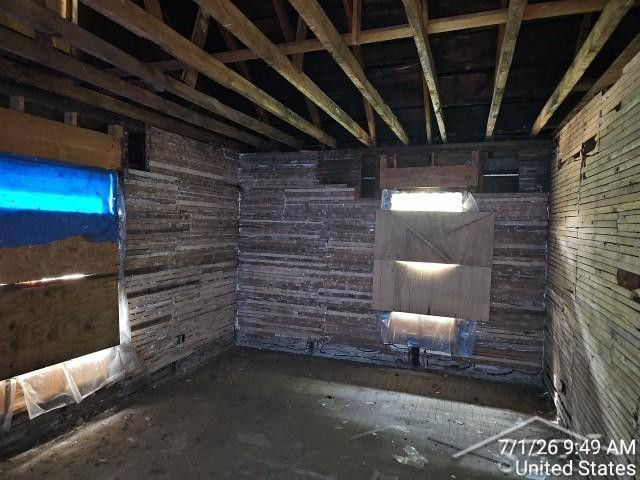 810 Crapo Street, Flint, MI 48503 — Photo 8