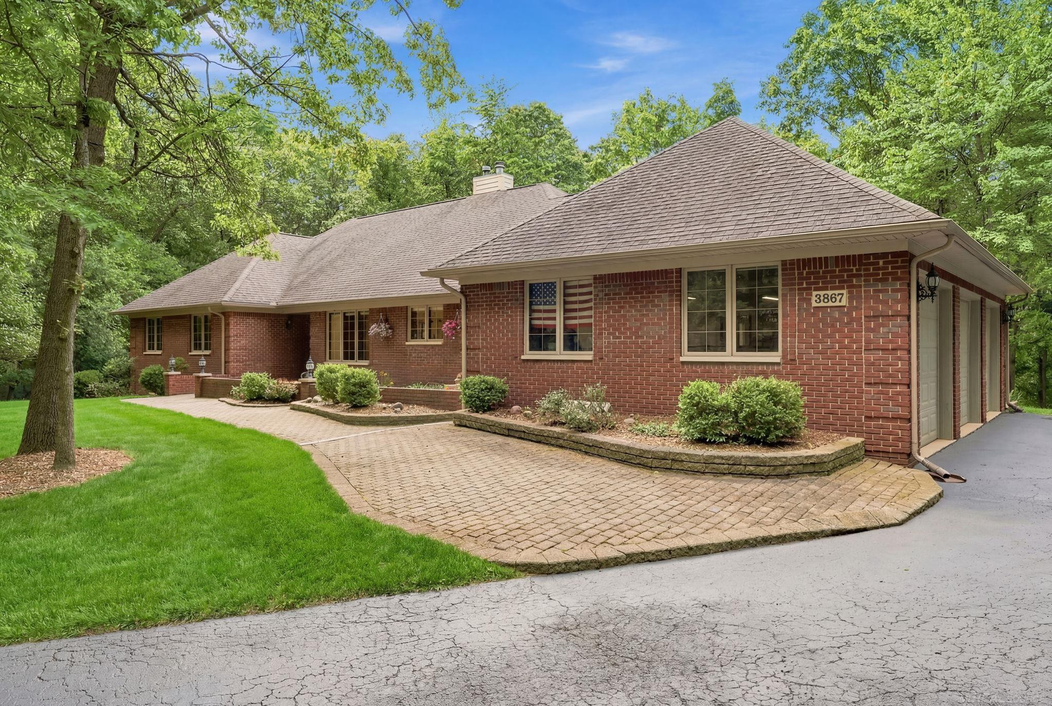 3867 Nutcracker Court, Oxford, MI 48370