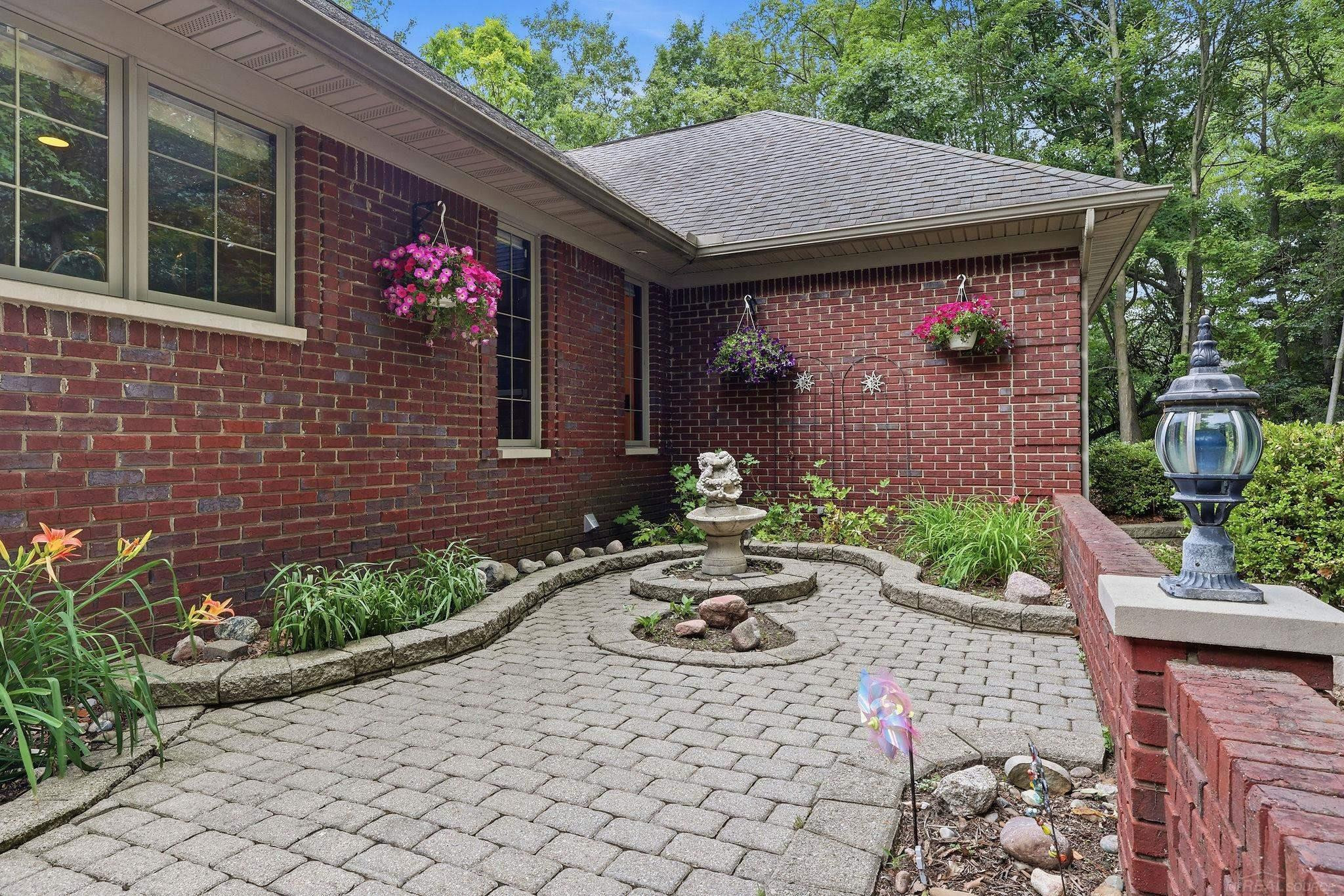 3867 Nutcracker Court, Oxford, MI 48370 — Photo 8