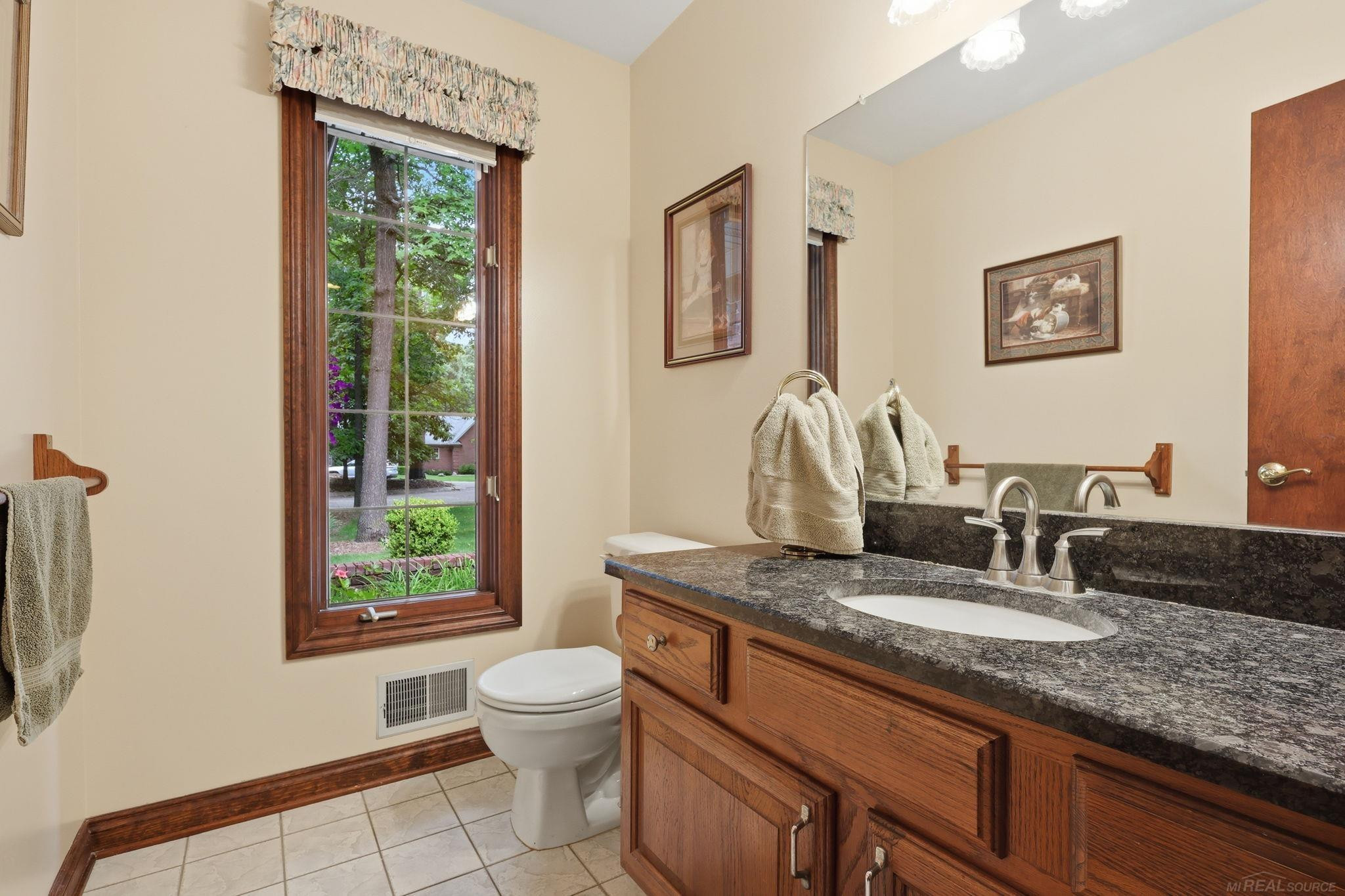 3867 Nutcracker Court, Oxford, MI 48370 — Photo 32