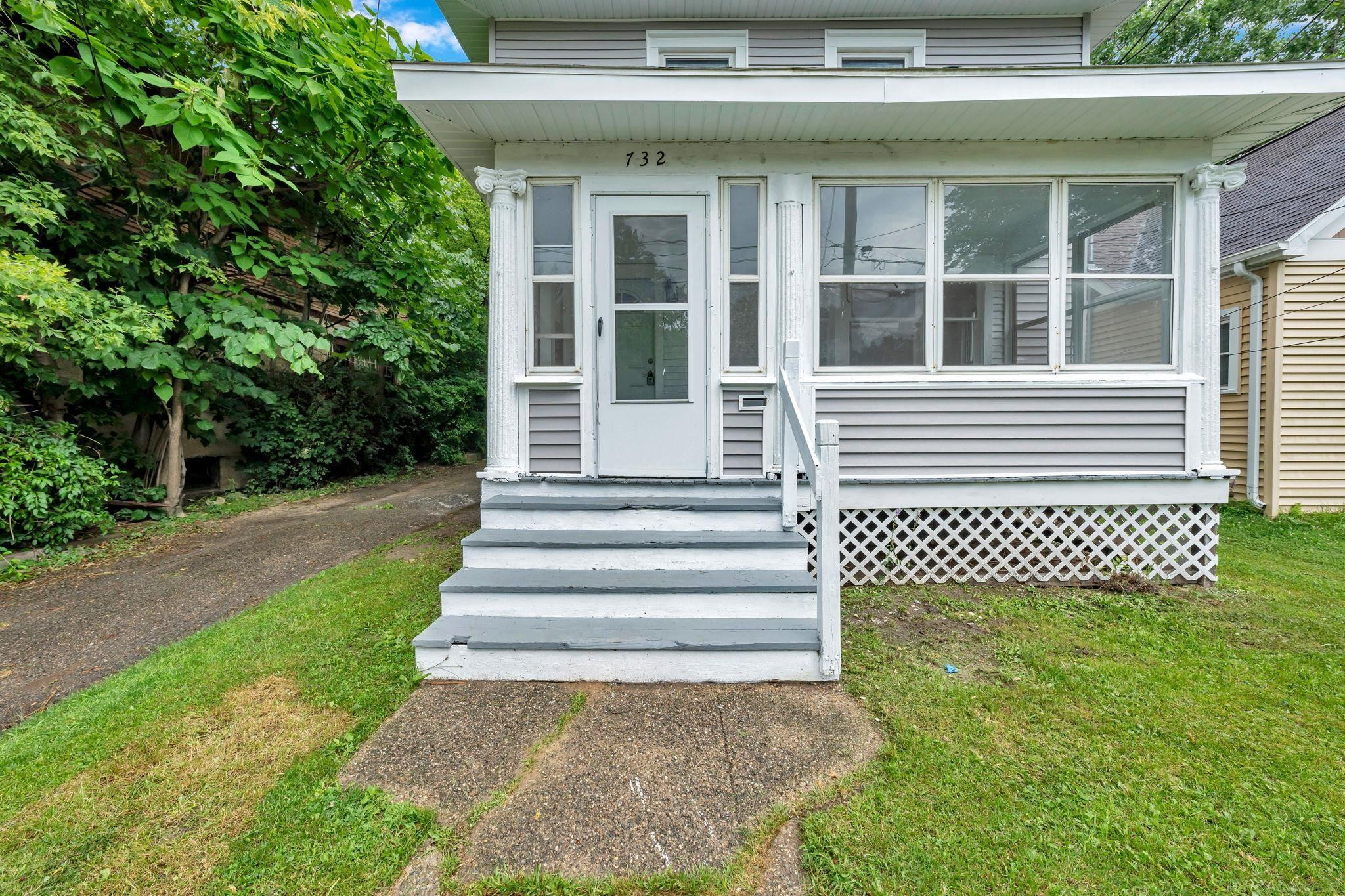 732 Chicago Avenue, Lansing, MI 48915 — Photo 3