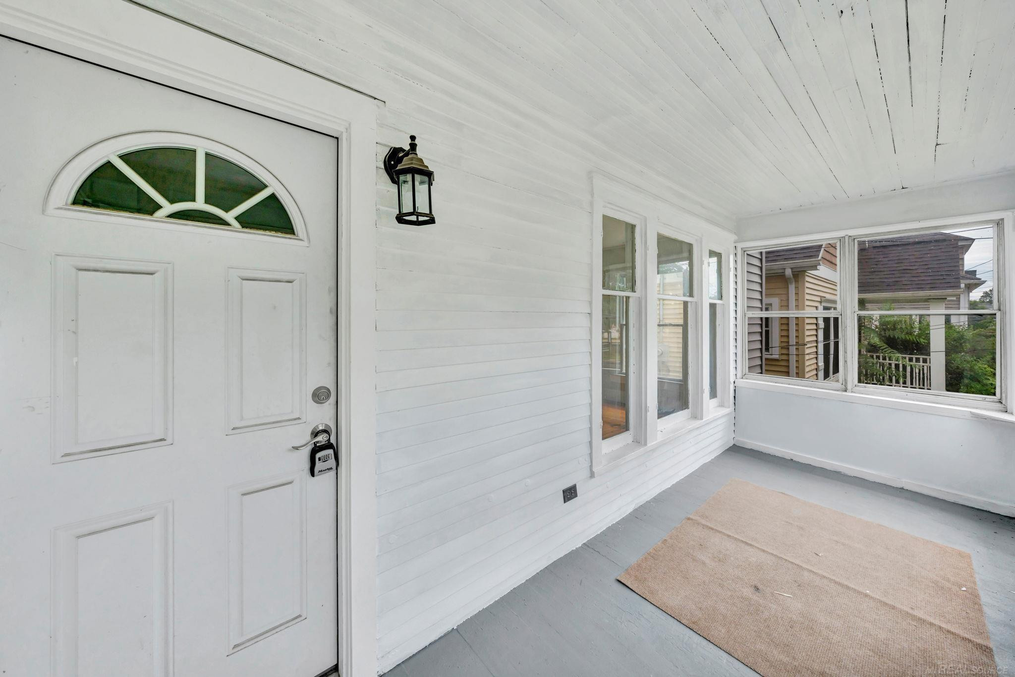 732 Chicago Avenue, Lansing, MI 48915 — Photo 4