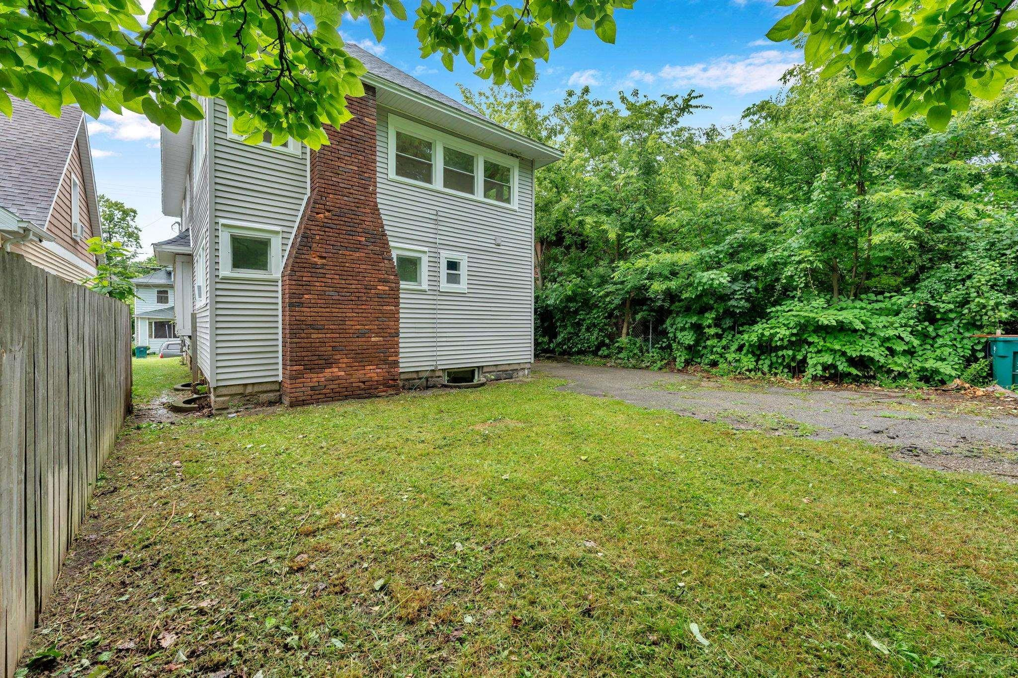 732 Chicago Avenue, Lansing, MI 48915 — Photo 5