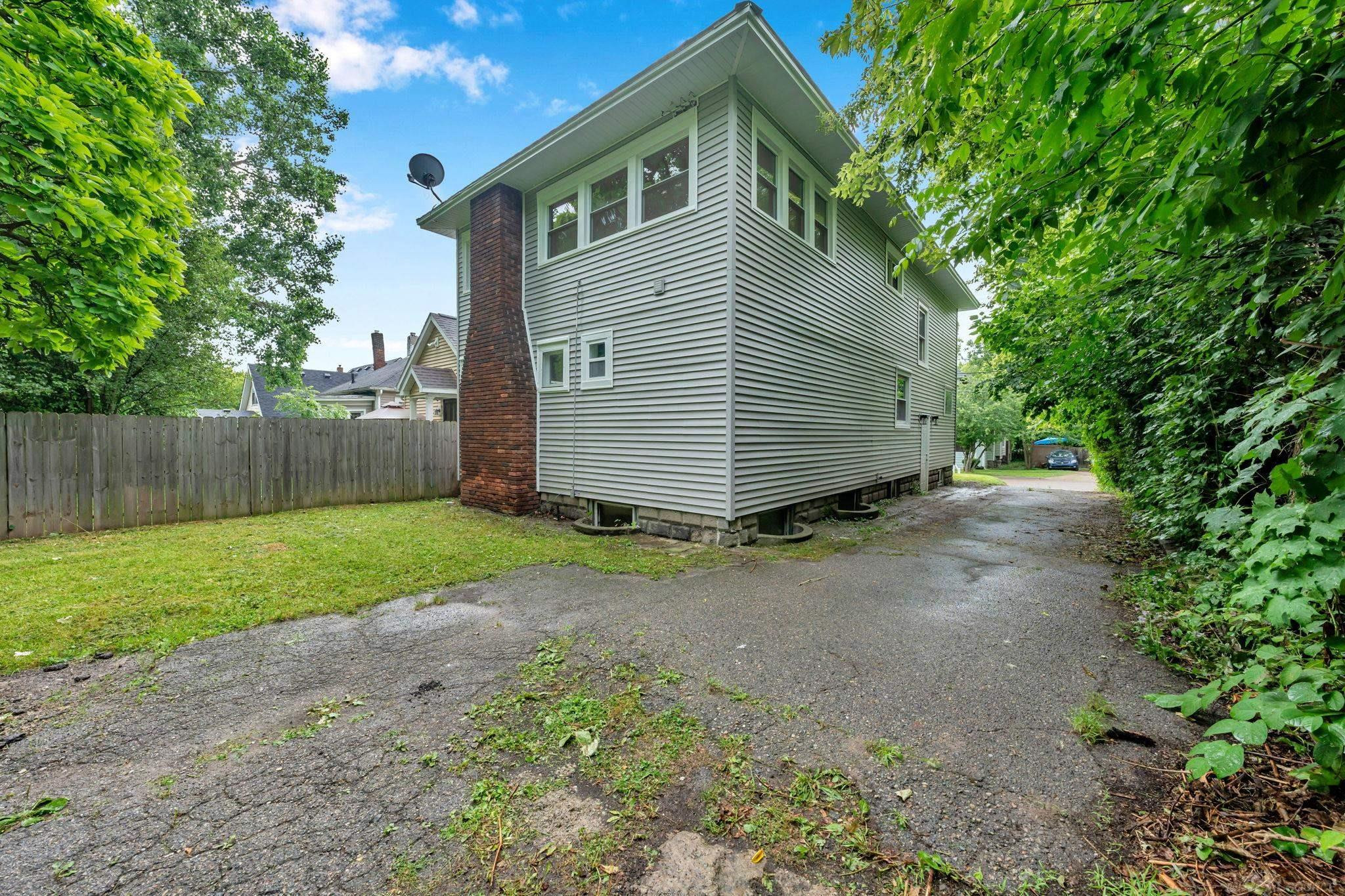 732 Chicago Avenue, Lansing, MI 48915 — Photo 7
