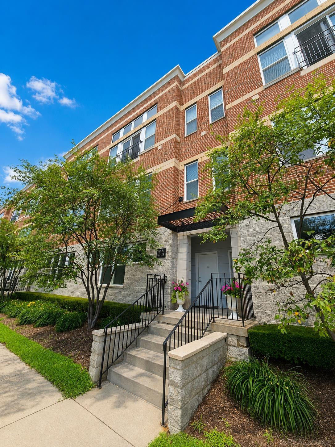 66 Clinton Street, 14, Mount Clemens, MI 48043 — front exterior