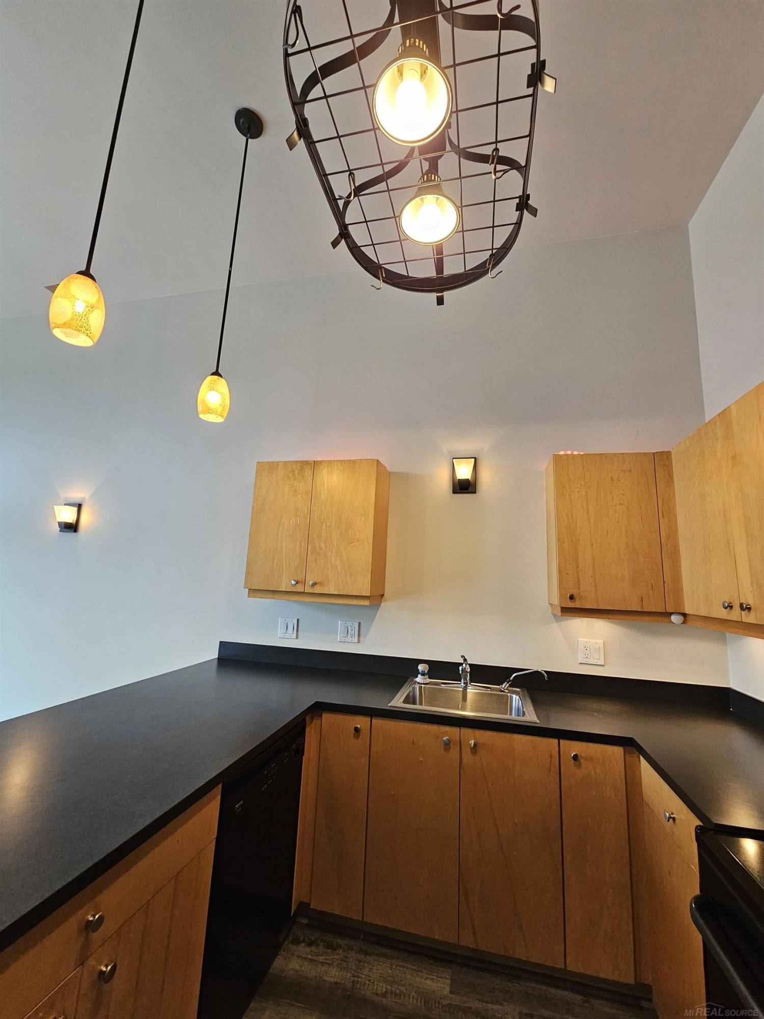 66 Clinton Street, 14, Mount Clemens, MI 48043 — Photo 19