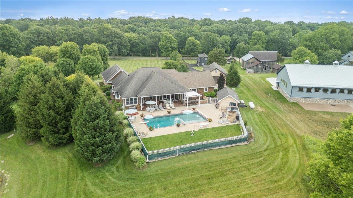 1851 N Chipman Road, Owosso, MI 48867 — Photo 12