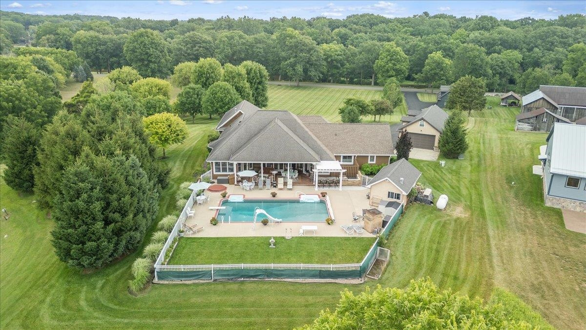1851 N Chipman Road, Owosso, MI 48867 — Photo 13