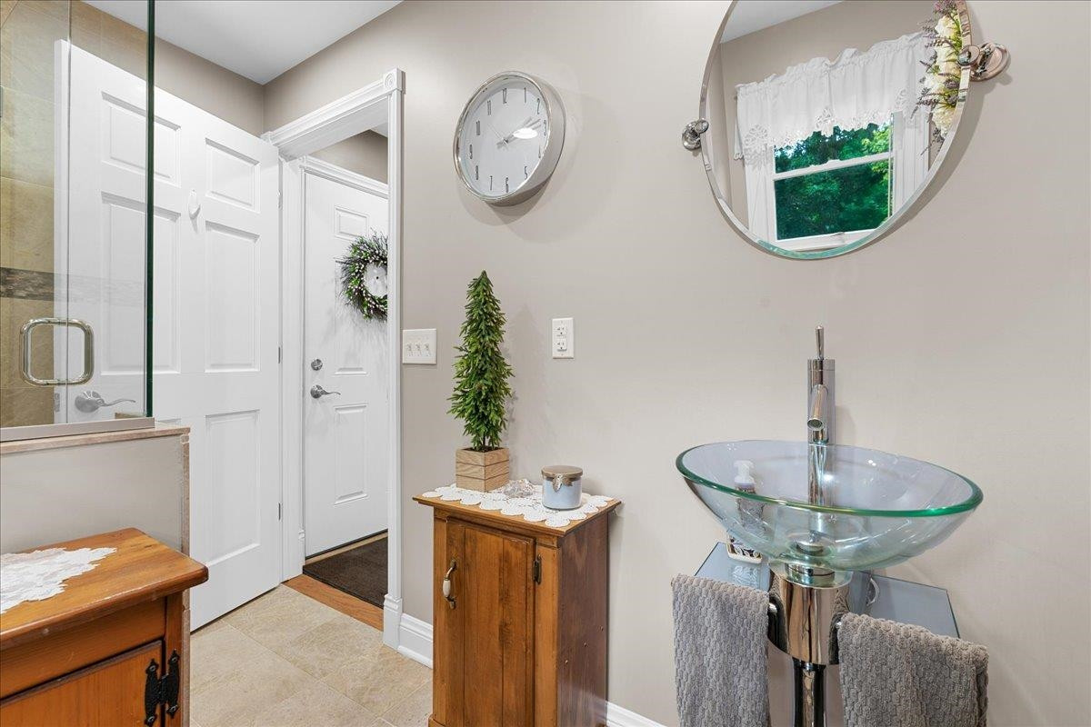 1851 N Chipman Road, Owosso, MI 48867 — Photo 76