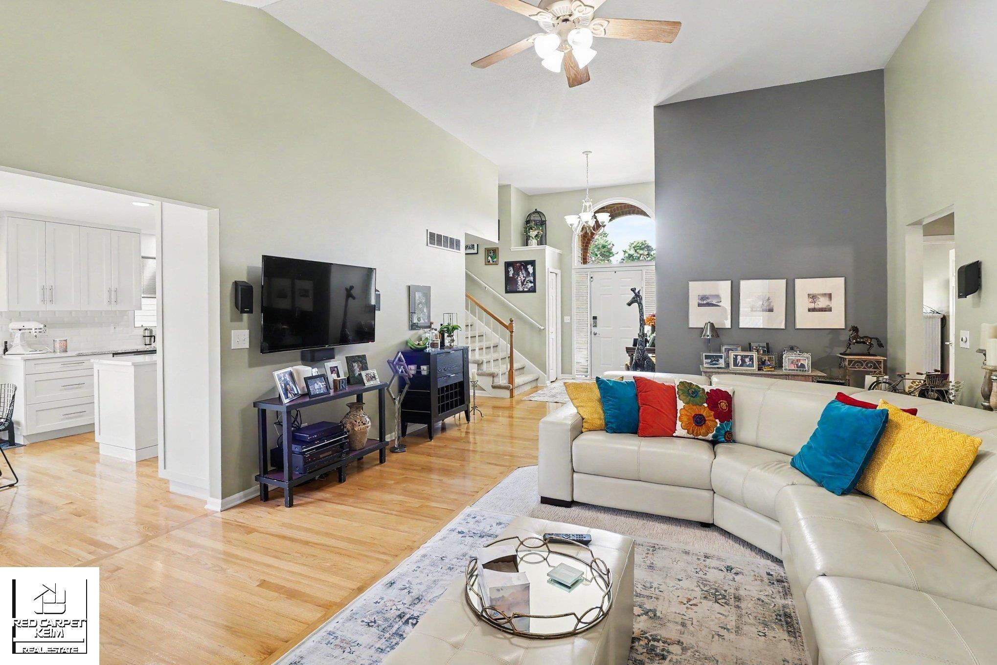 6309 Burningtree Drive, Burton, MI 48509 — Photo 12