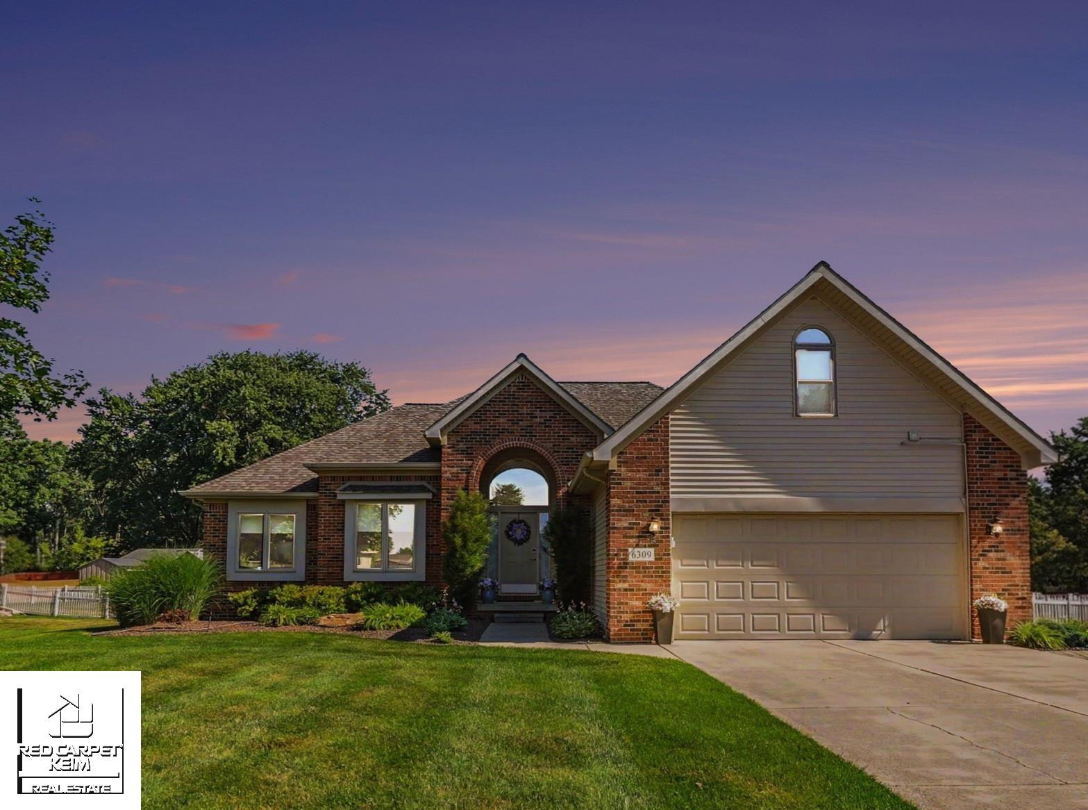 6309 Burningtree Drive, Burton, MI 48509 — Photo 36
