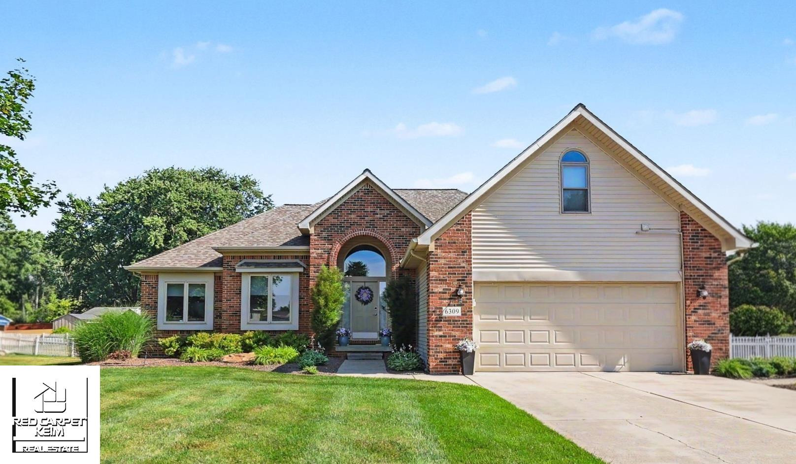 6309 Burningtree Drive, Burton, MI 48509 — Photo 38