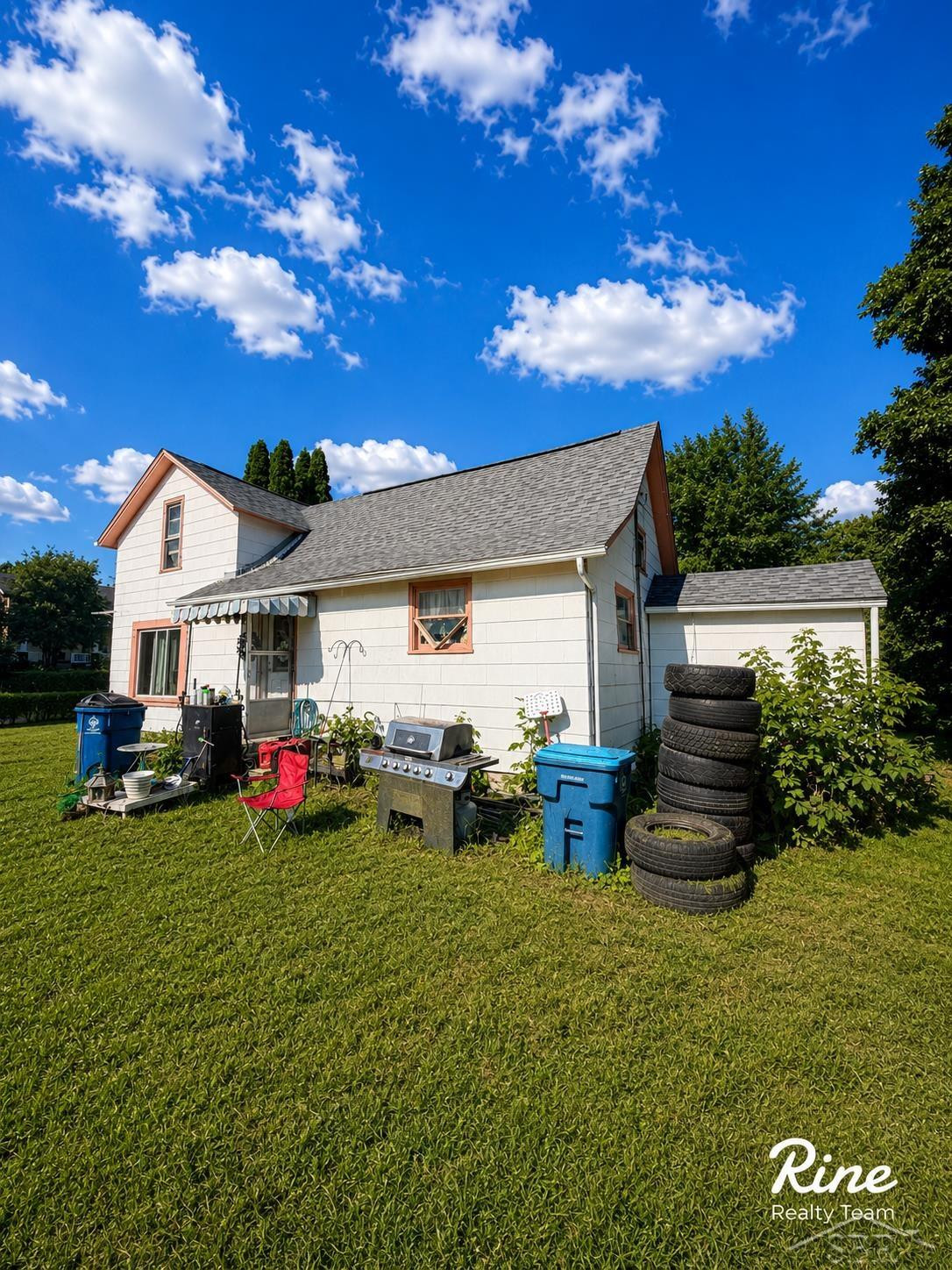 42 W Main Street, MI 48744 — Photo 10