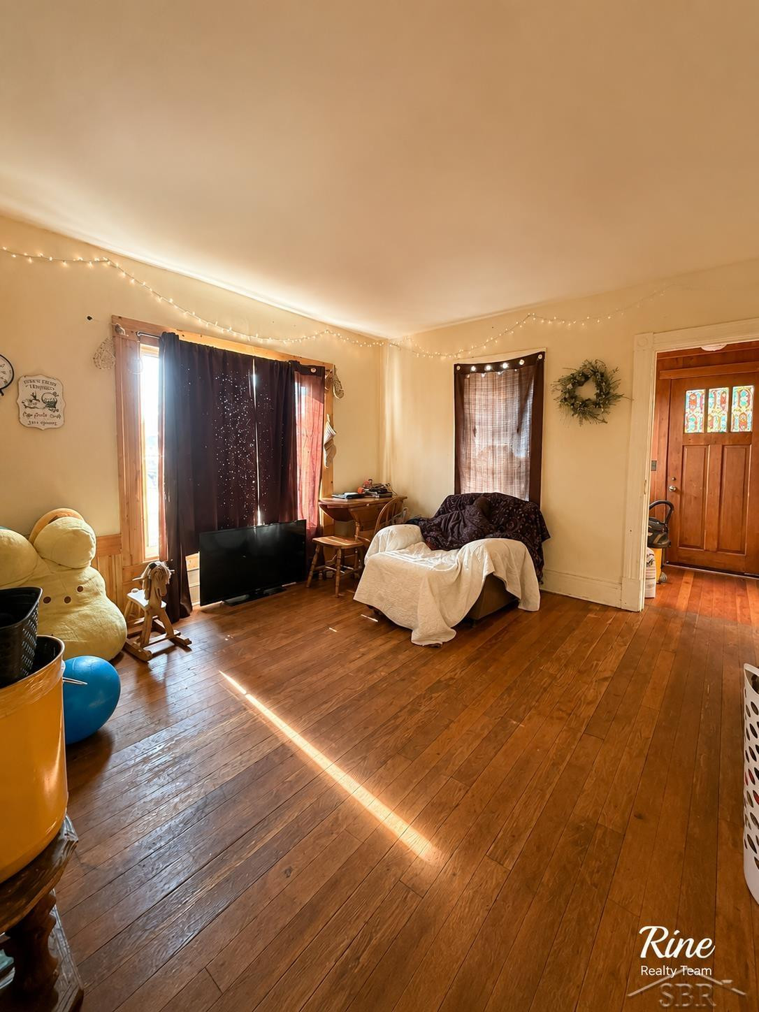 42 W Main Street, MI 48744 — Photo 14