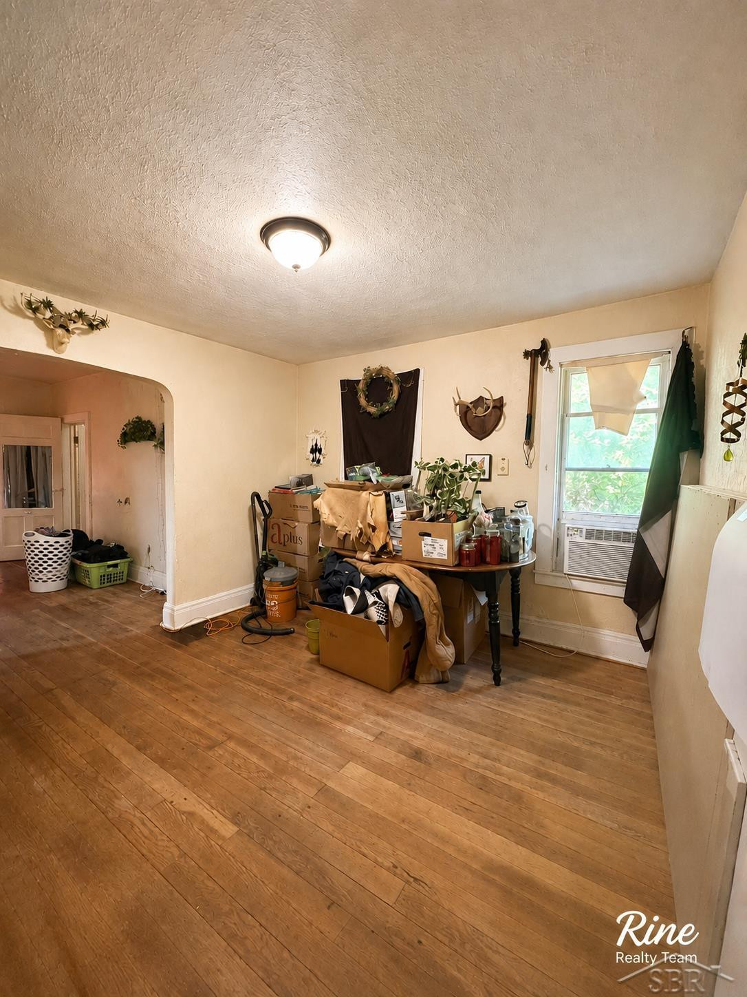 42 W Main Street, MI 48744 — Photo 15