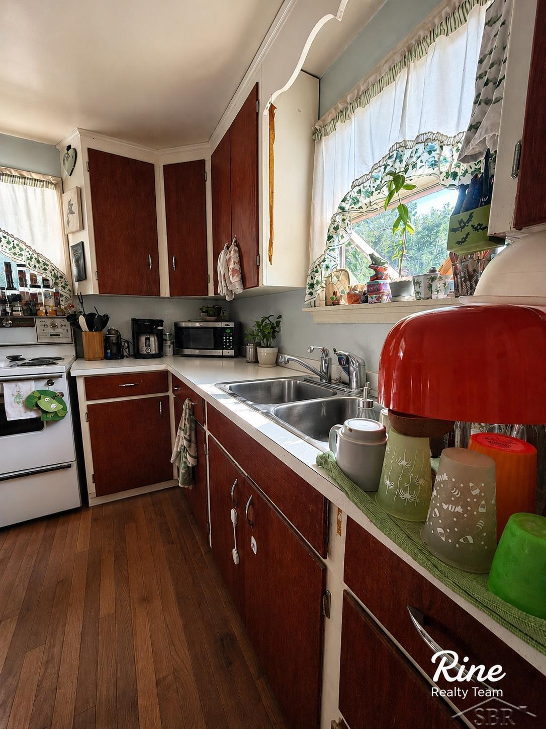 42 W Main Street, MI 48744 — Photo 20