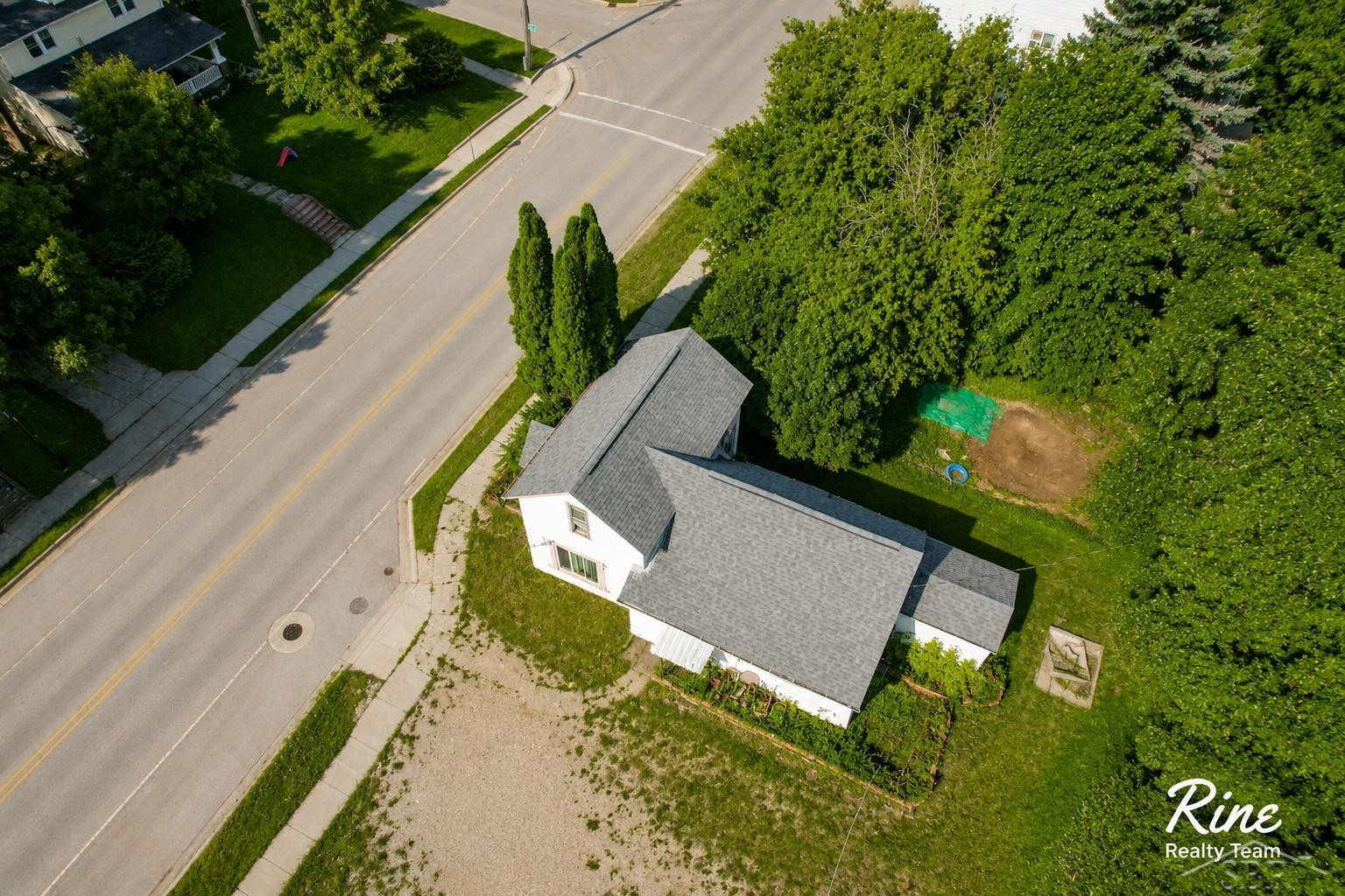 42 W Main Street, MI 48744 — Photo 30