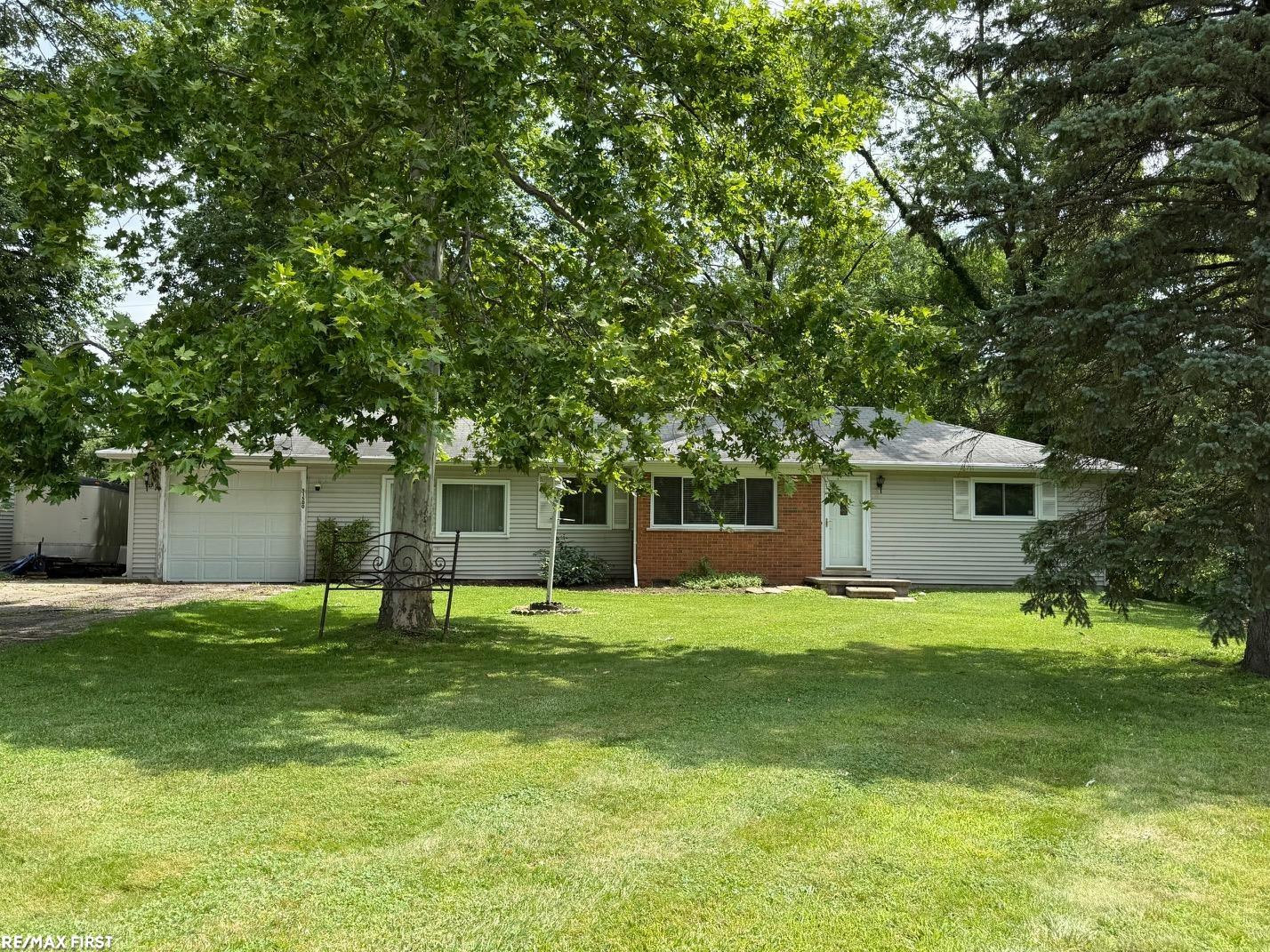 51500 Ashley Street, New Baltimore, MI 48047 — Photo 2