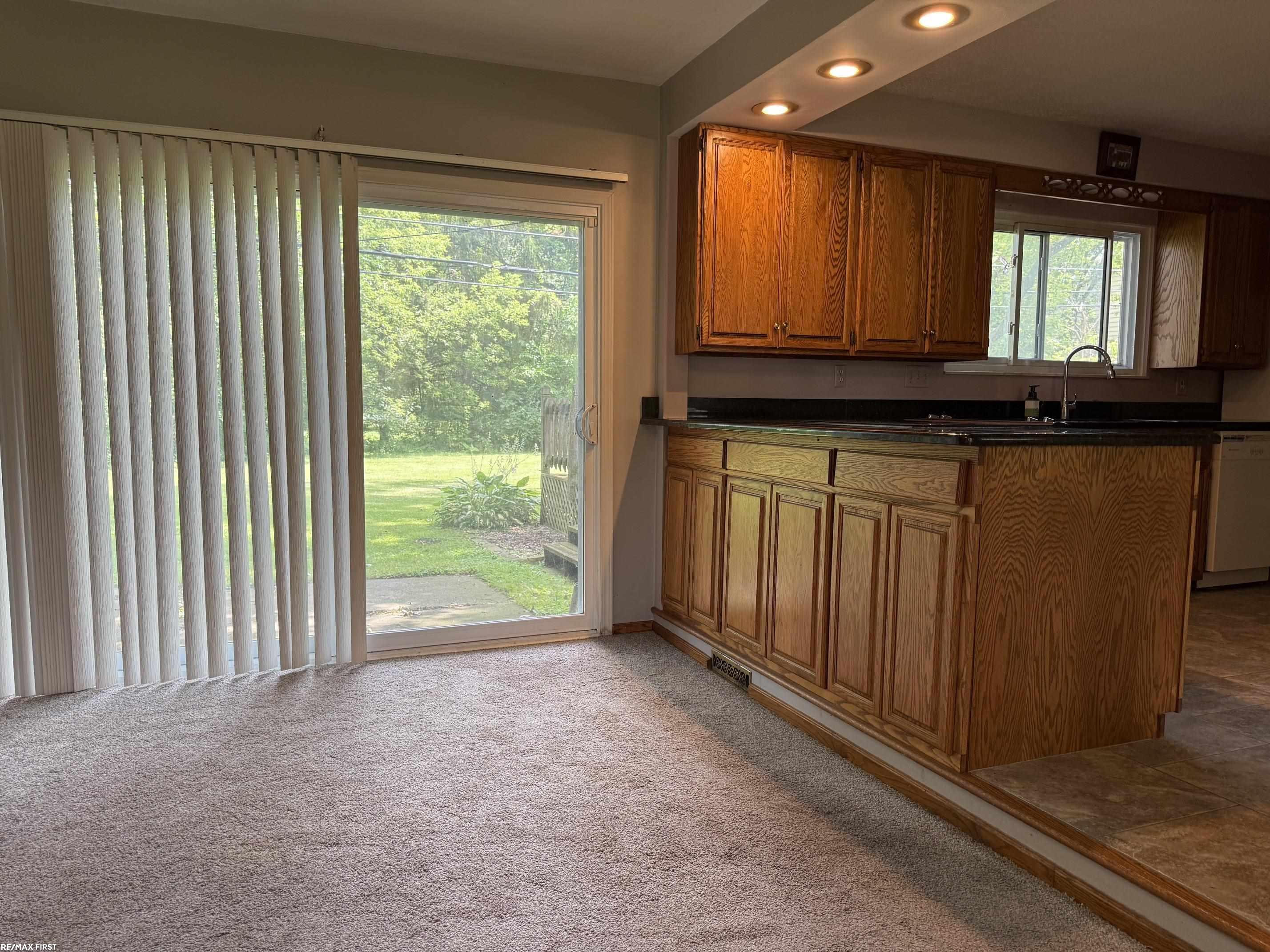 51500 Ashley Street, New Baltimore, MI 48047 — Photo 7