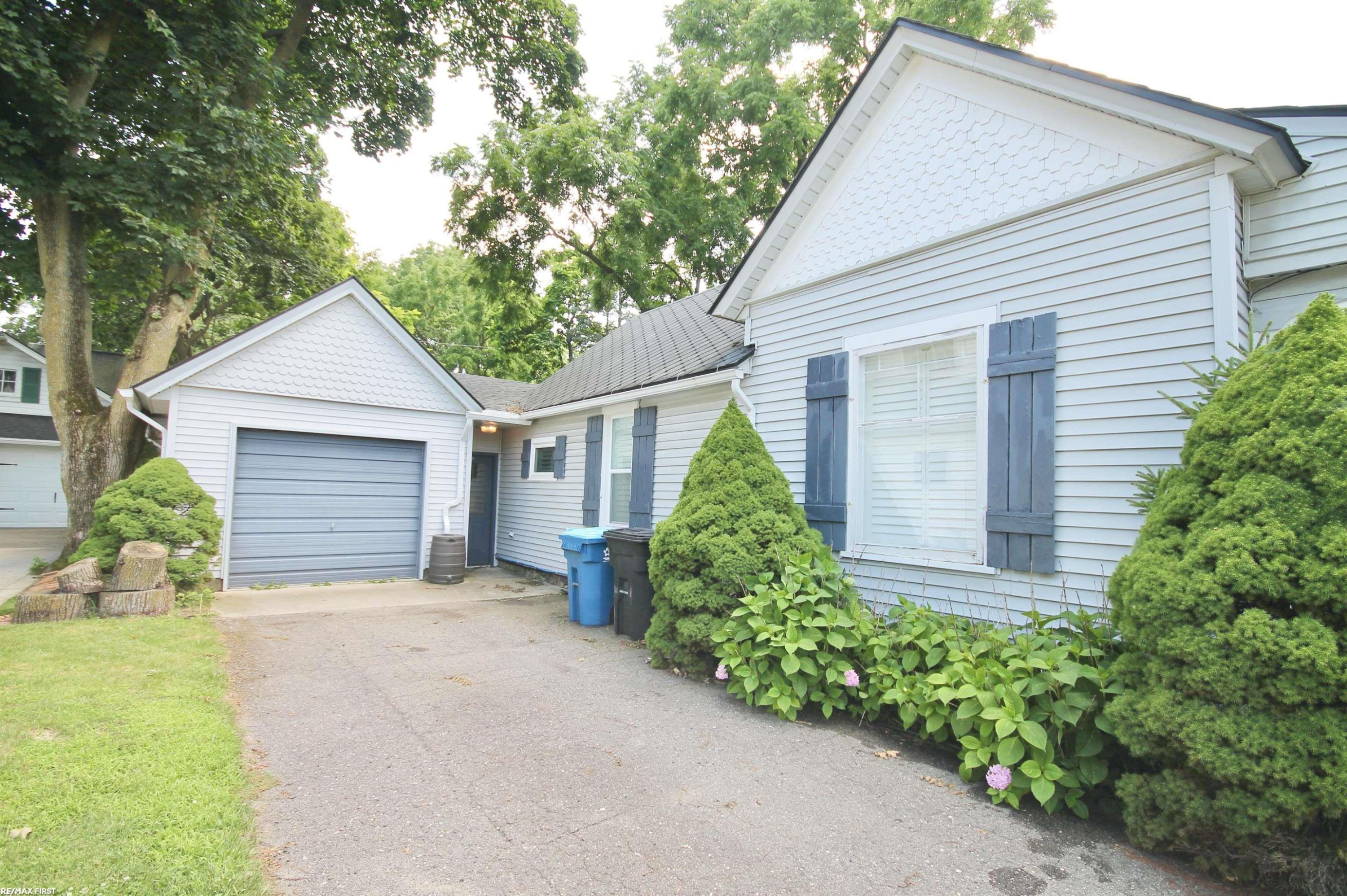 48 W Burdick Street, Oxford, MI 48371 — Photo 55