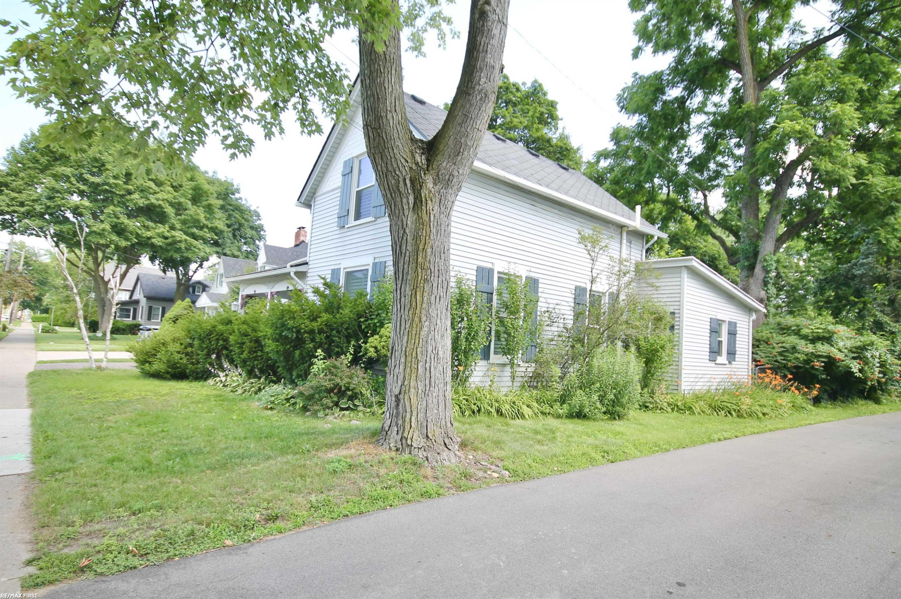 48 W Burdick Street, Oxford, MI 48371 — Photo 58