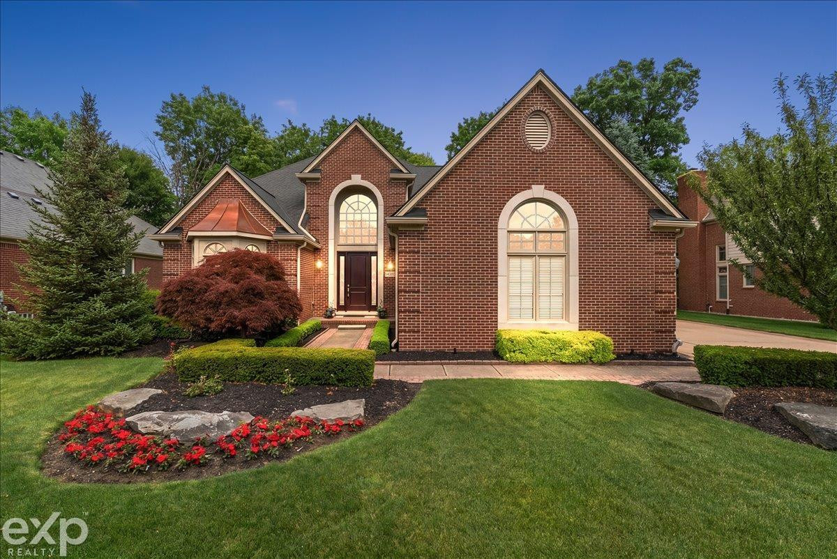 54380 Sassafras Drive, Utica, MI 48315
