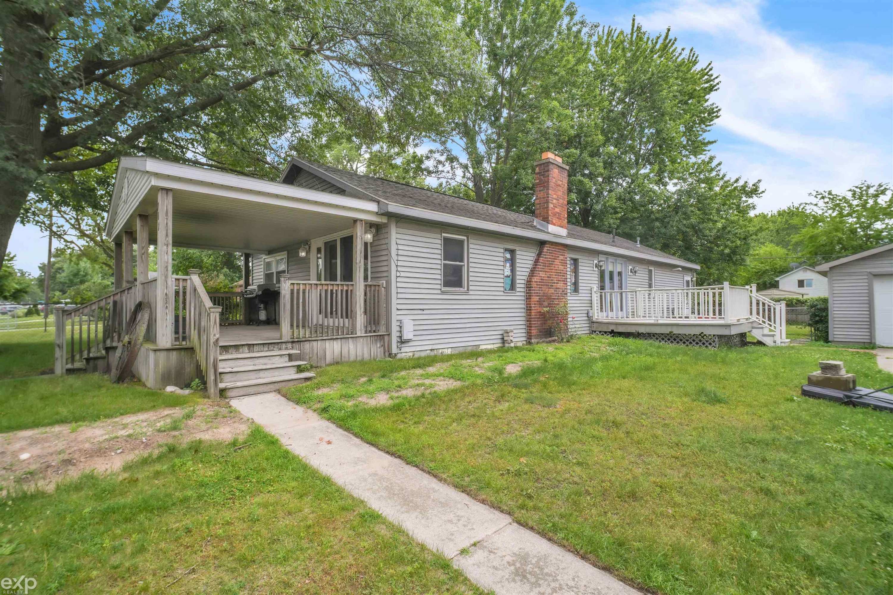 702 Bay Road, Bay City, MI 48706 — Photo 23