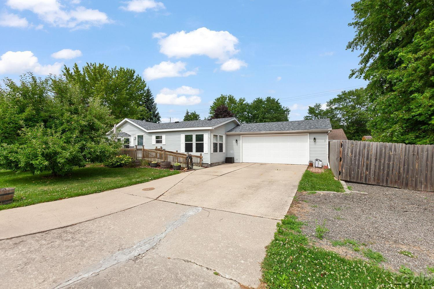 3207 Erie Shore Drive, Monroe, MI 48162 — Photo 33