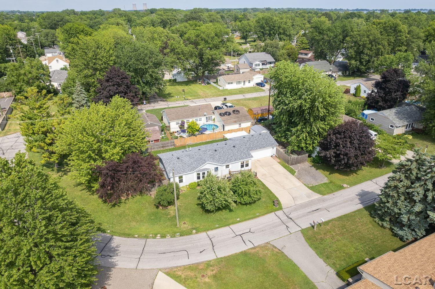 3207 Erie Shore Drive, Monroe, MI 48162 — Photo 41