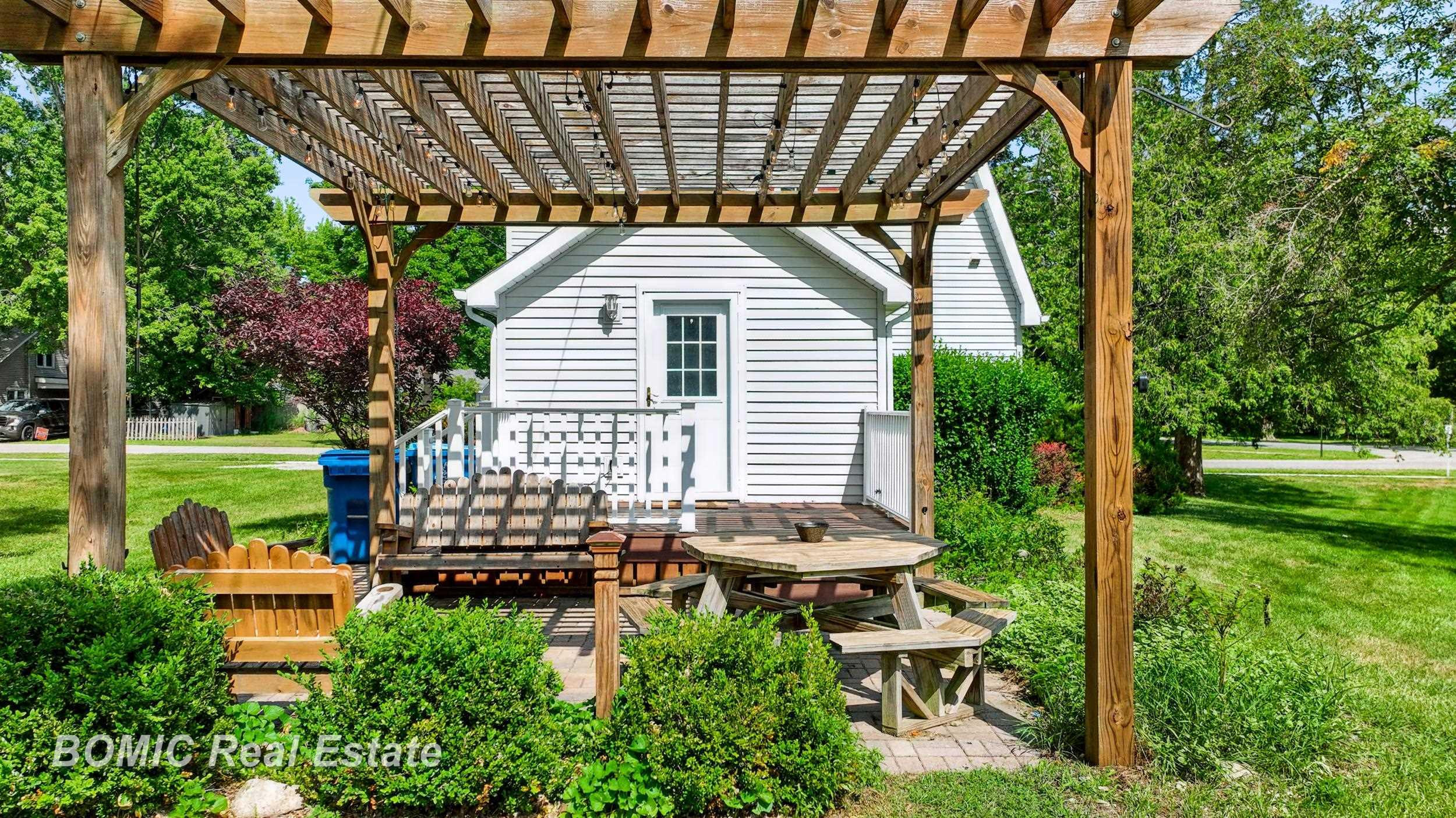 529 Chestnut Street, Vassar, MI 48768 — Photo 35