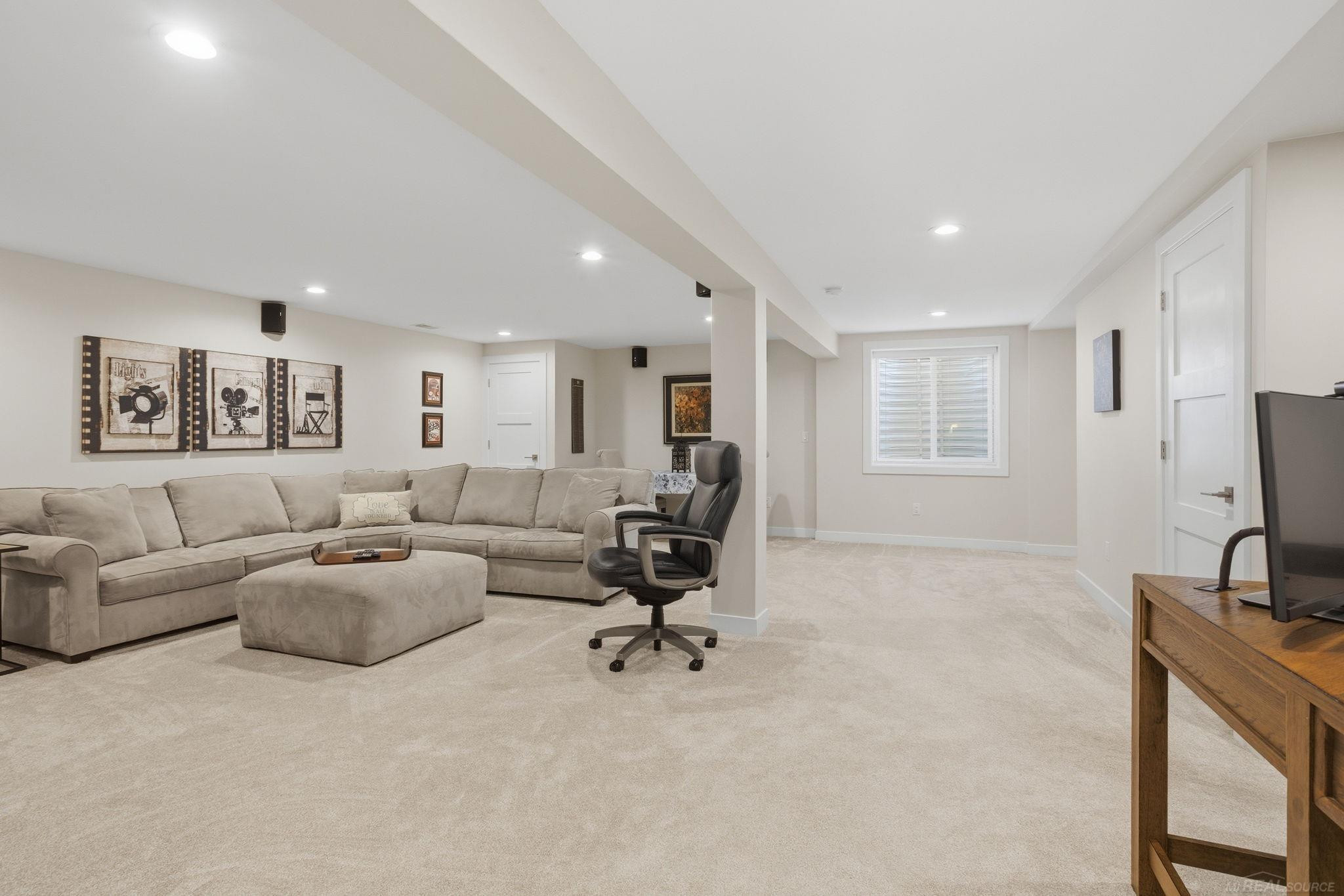 5272 Hawkseye Trace, Warren, MI 48092 — Photo 21