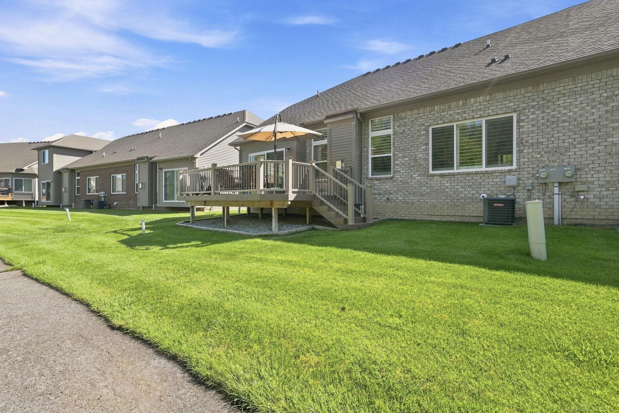 5272 Hawkseye Trace, Warren, MI 48092 — Photo 29