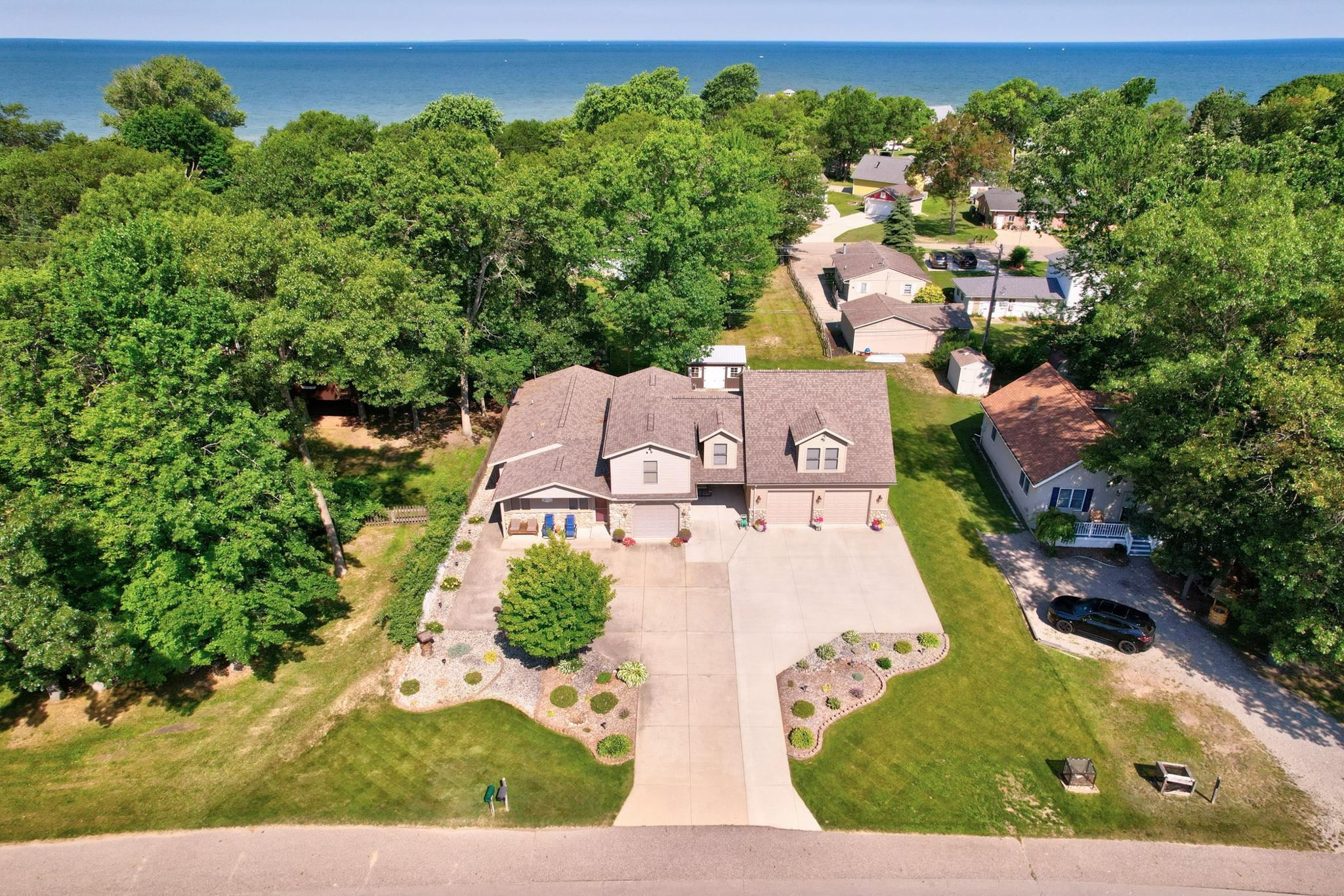 5852 Port Austin Road, Caseville, MI 48725 — Photo 2