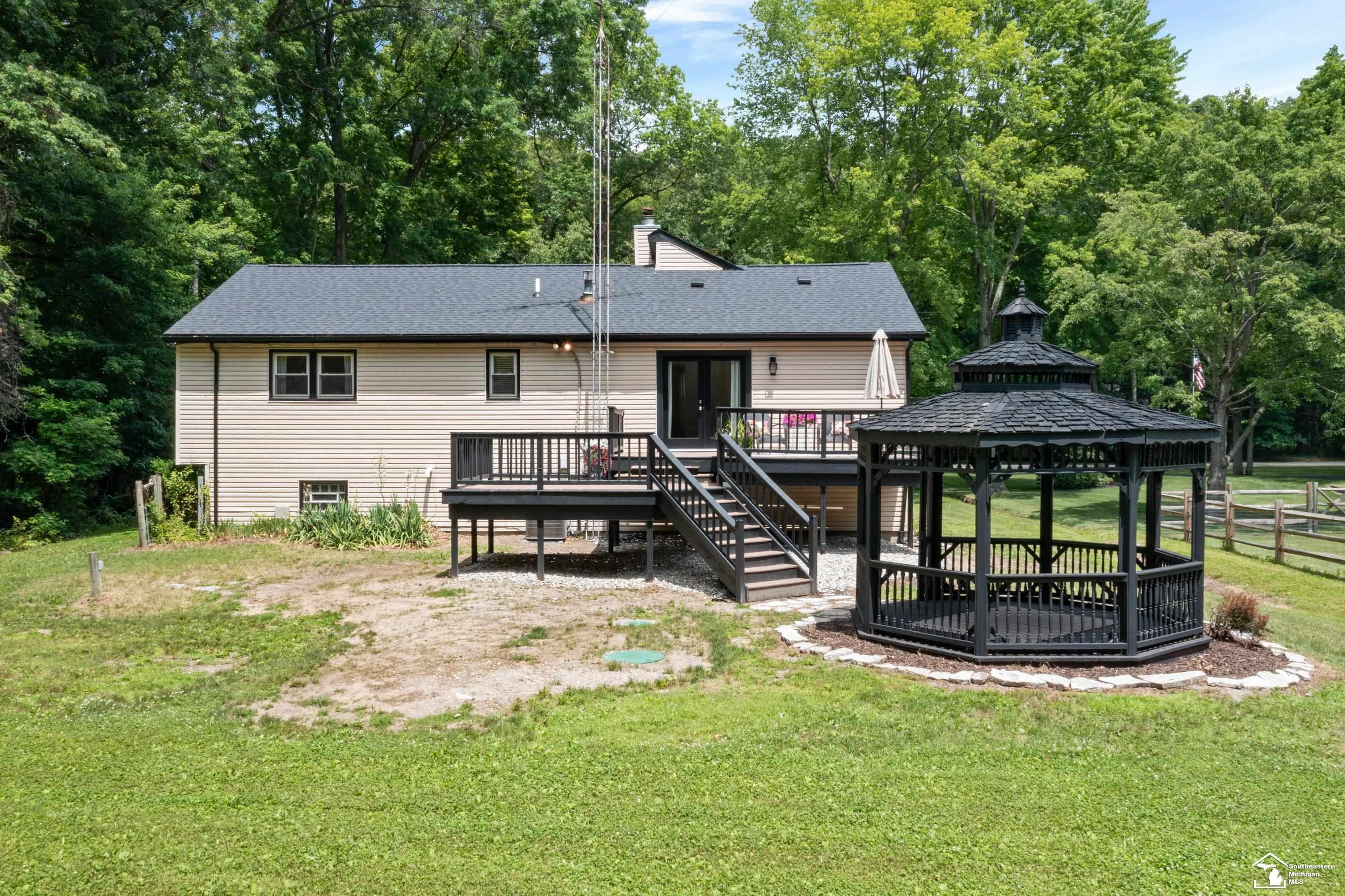 5093 Smith Road, MI 49267 — Photo 32