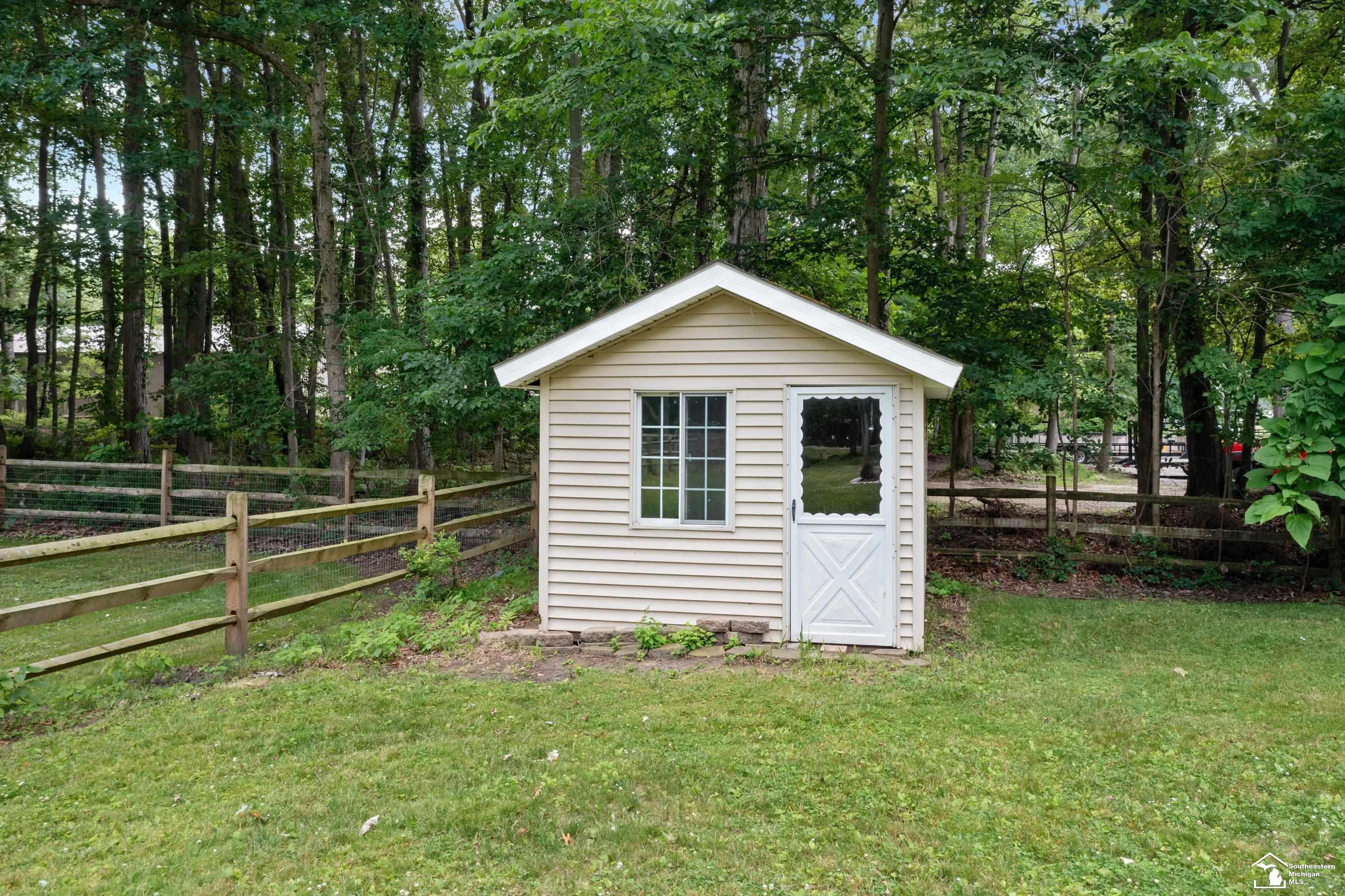 5093 Smith Road, MI 49267 — Photo 34