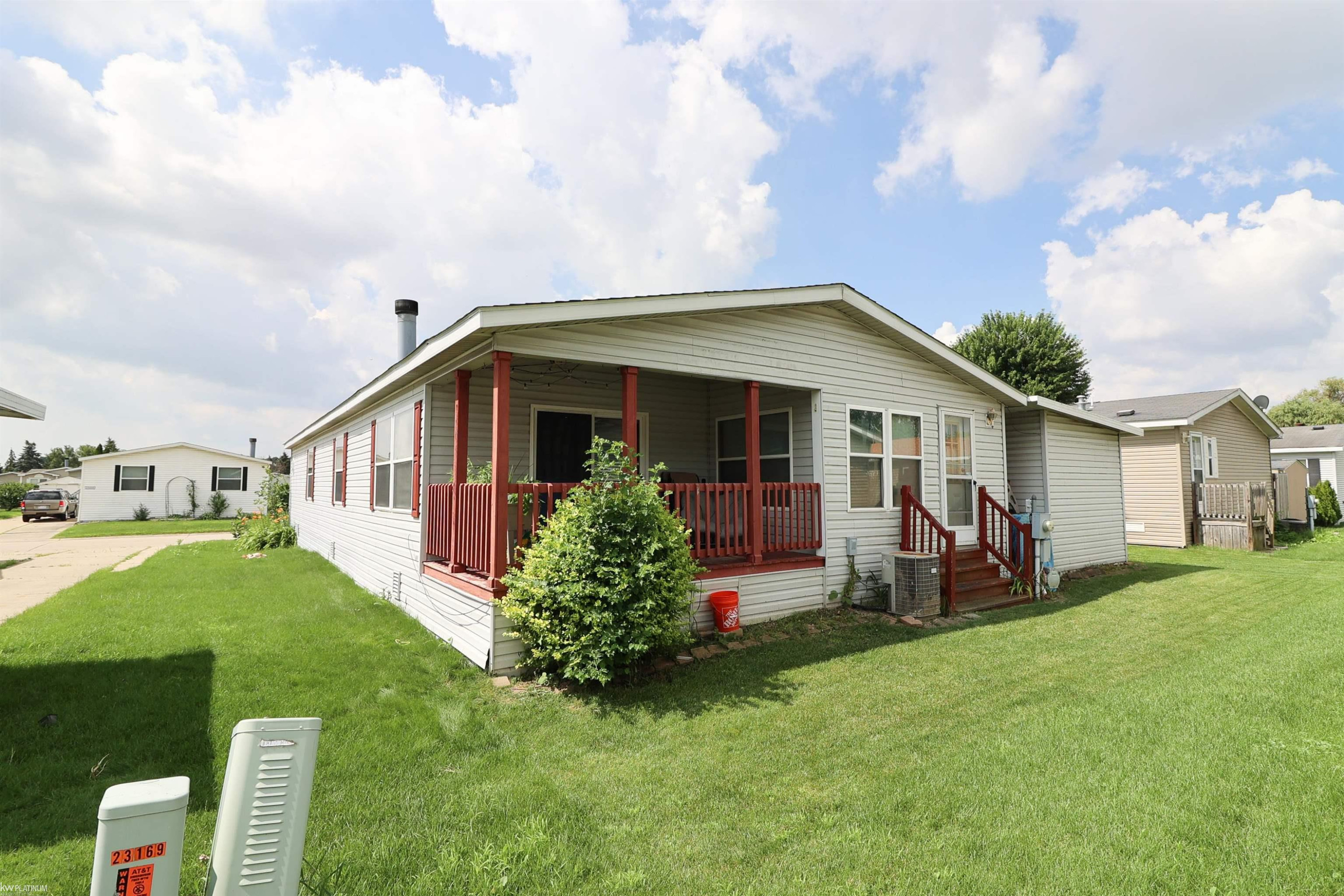 23157 Grey Gables Drive, Clinton Twp, MI 48036