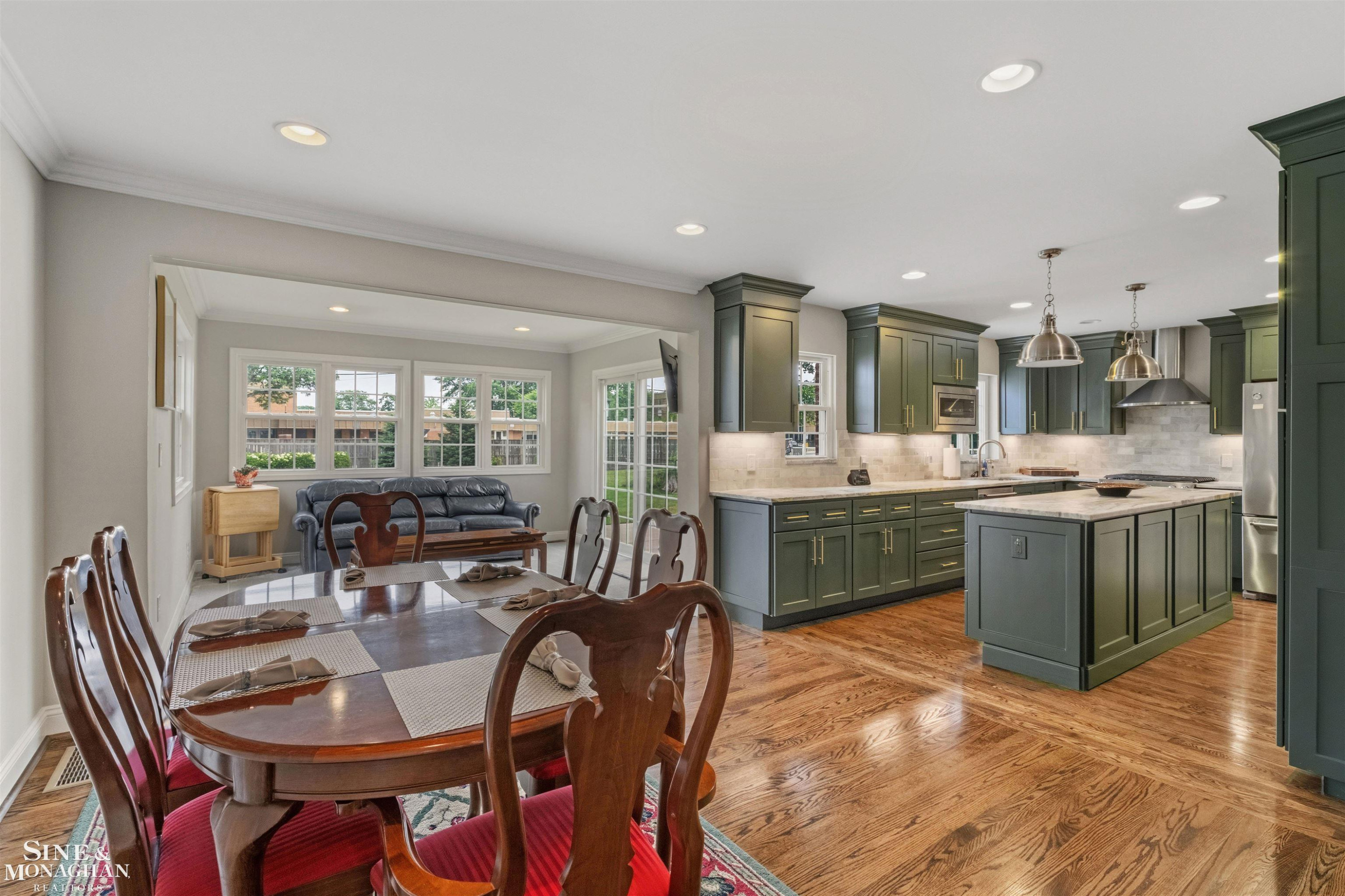 816 Hidden Lane, Grosse Pointe Woods, MI 48236 — Photo 7