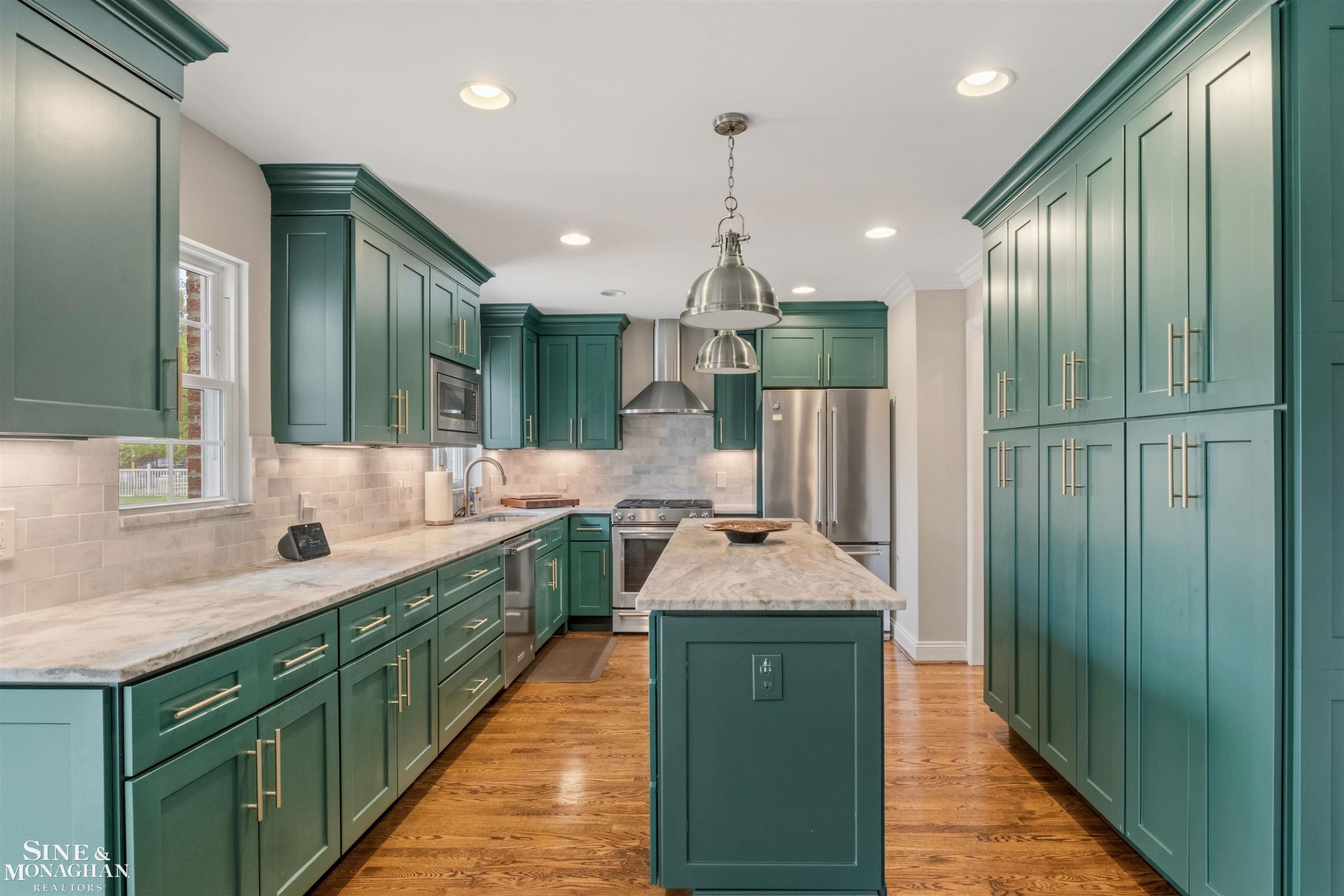 816 Hidden Lane, Grosse Pointe Woods, MI 48236 — Photo 9