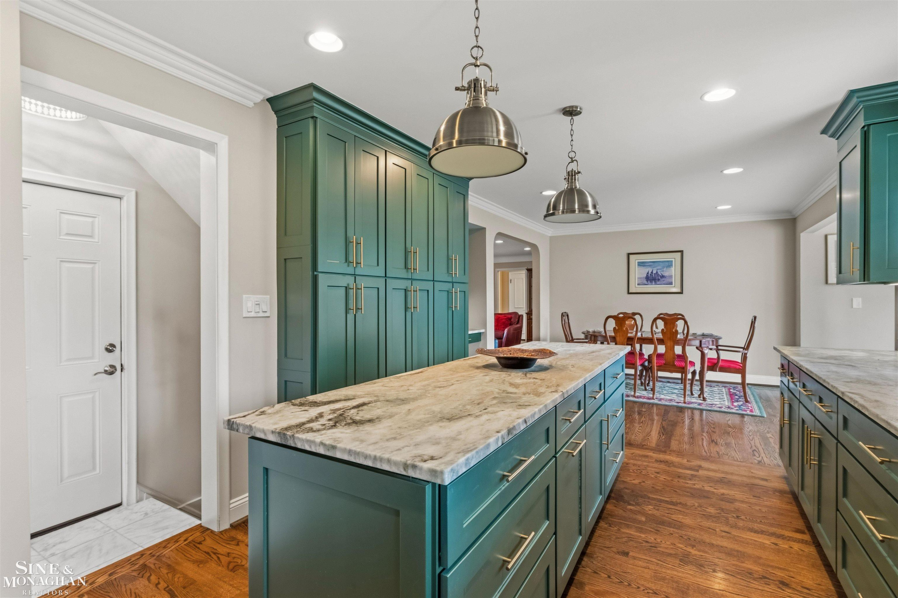 816 Hidden Lane, Grosse Pointe Woods, MI 48236 — Photo 10