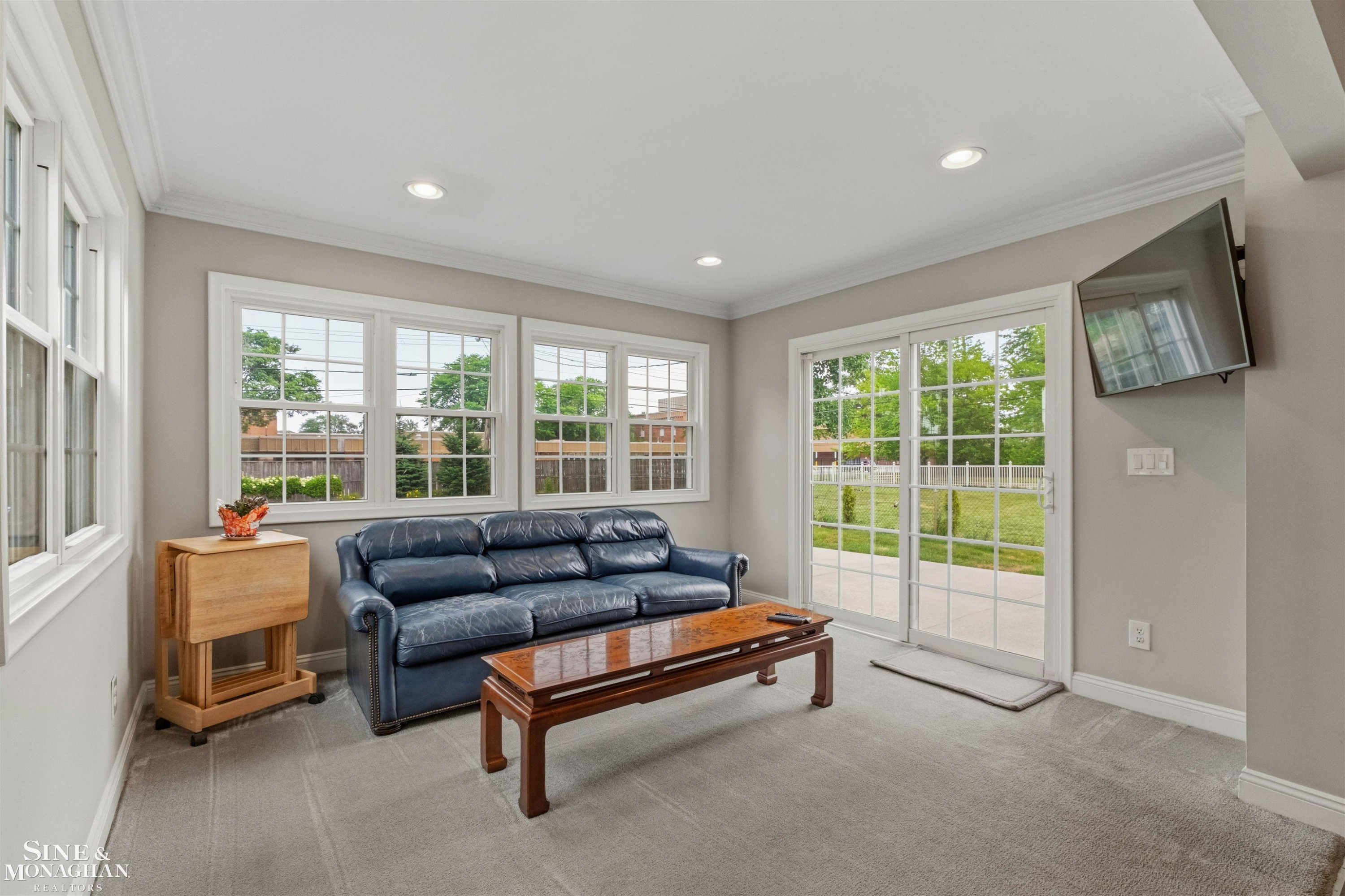 816 Hidden Lane, Grosse Pointe Woods, MI 48236 — Photo 15